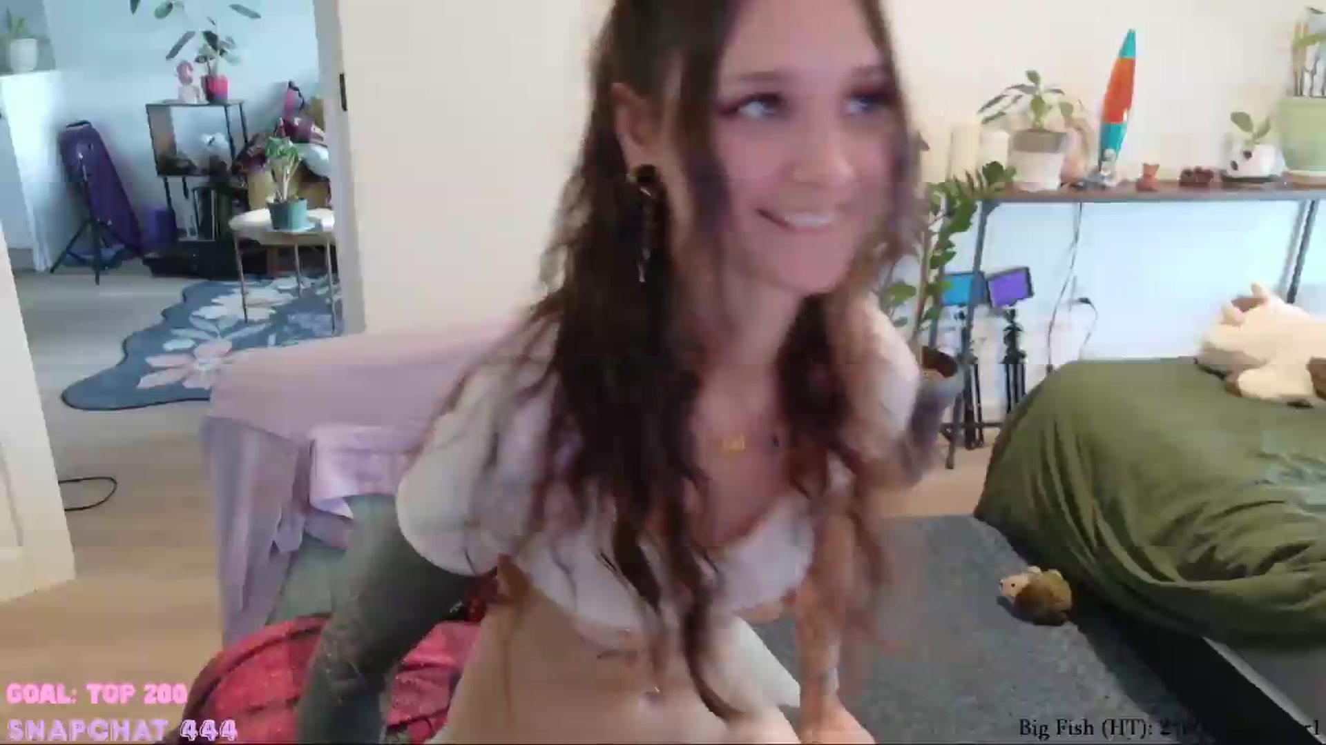 Gallery image thumbnail from ShyBabyy's myfreecams stream on, 09/08/2026, 22:04 image 14 of 20