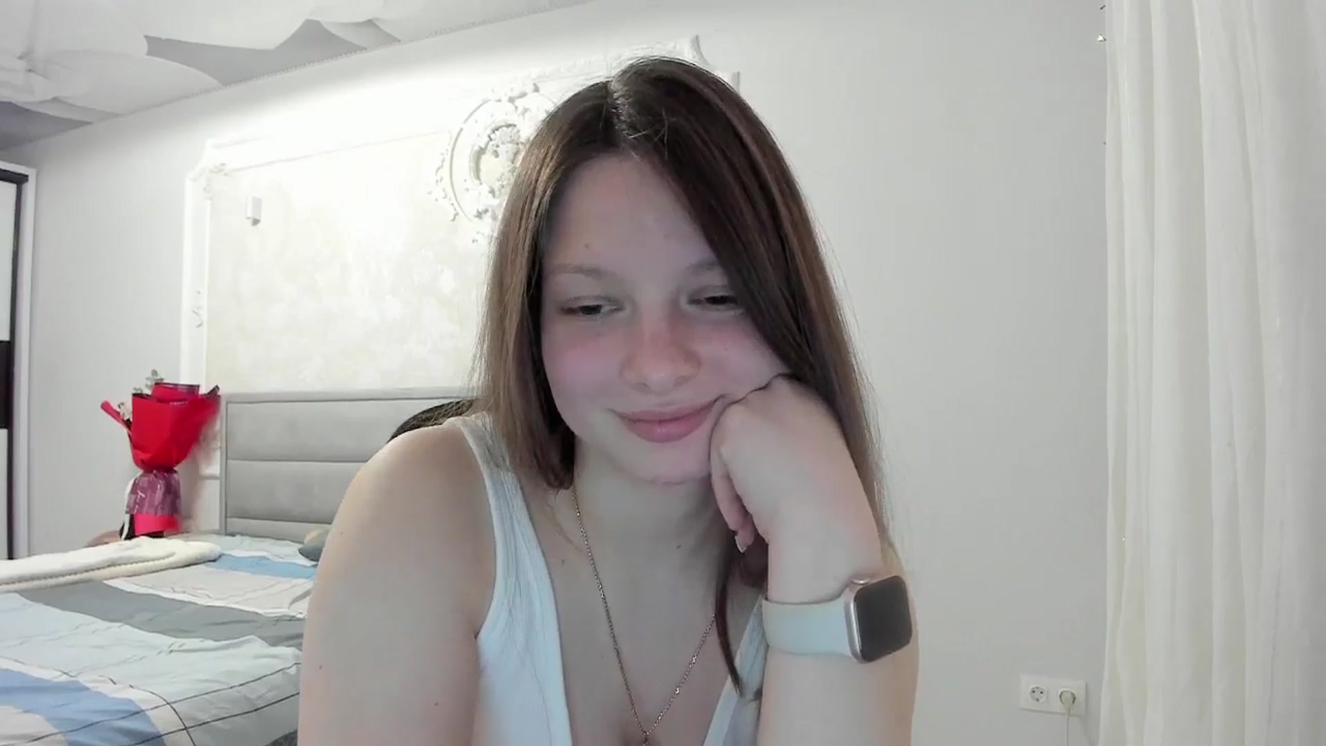 Gallery image thumbnail from ShyCelline's myfreecams stream on, 04/12/2026, 22:15 image 5 of 20