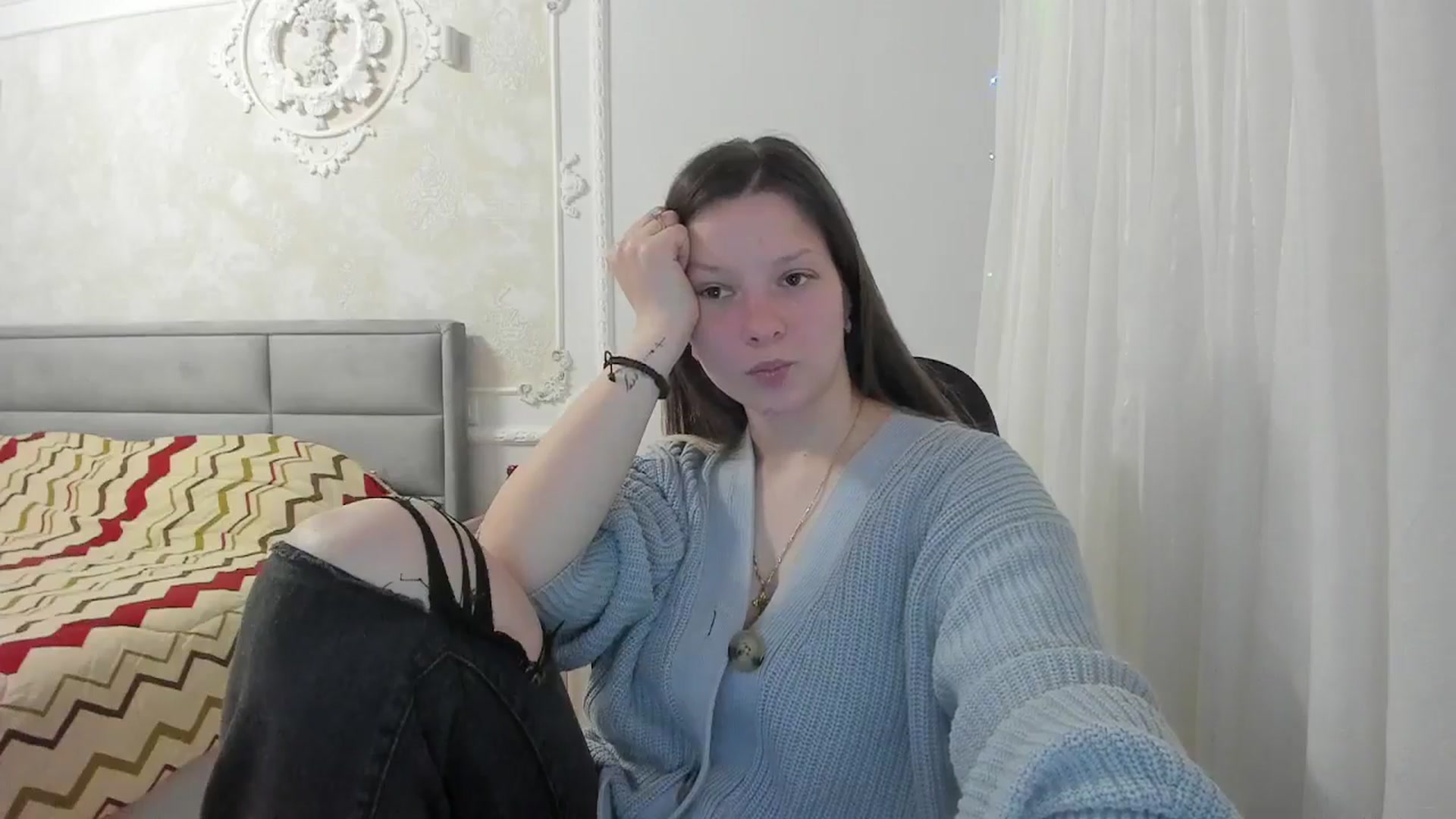 Gallery image thumbnail from ShyCelline's myfreecams stream on, 04/13/2026, 19:42 image 6 of 20
