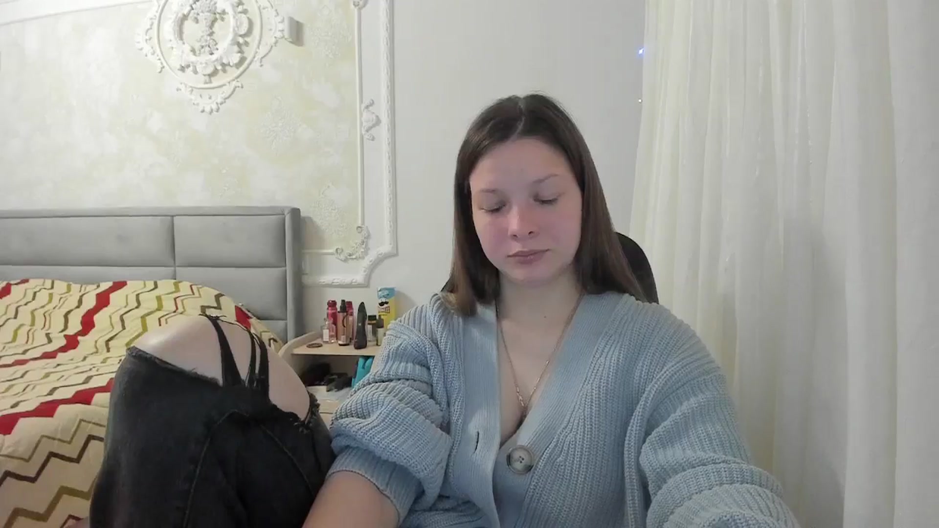 Gallery image thumbnail from ShyCelline's myfreecams stream on, 04/13/2026, 19:42 image 17 of 20