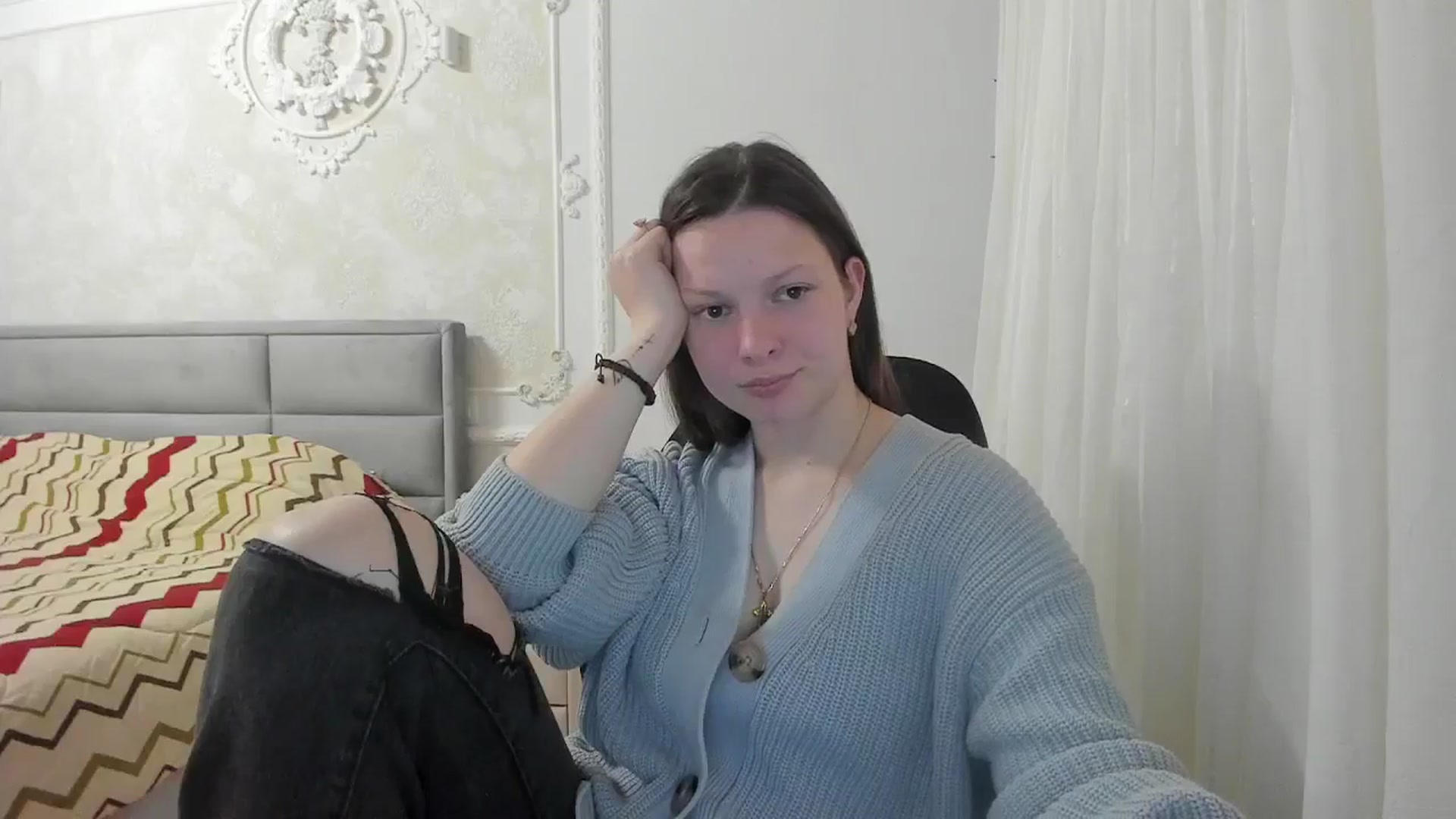 Gallery image thumbnail from ShyCelline's myfreecams stream on, 04/13/2026, 19:42 image 9 of 20