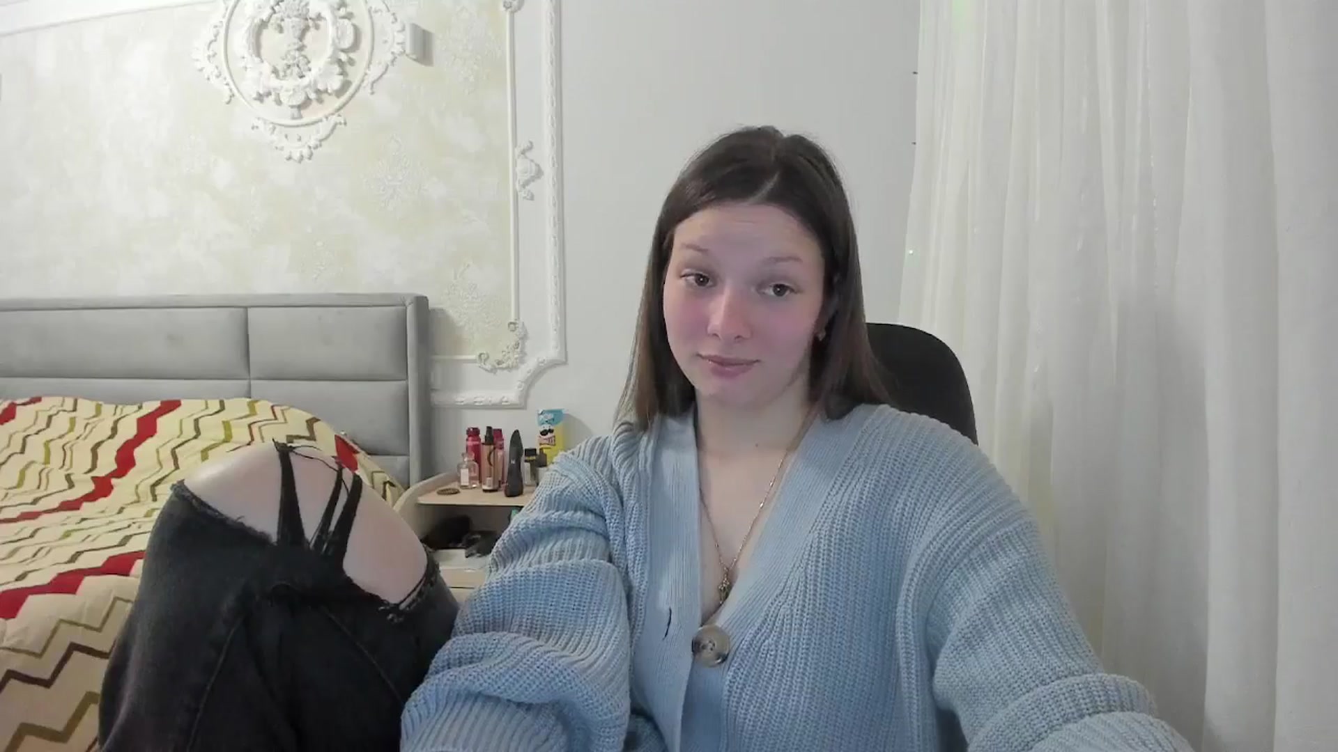 Gallery image thumbnail from ShyCelline's myfreecams stream on, 04/13/2026, 19:42 image 13 of 20