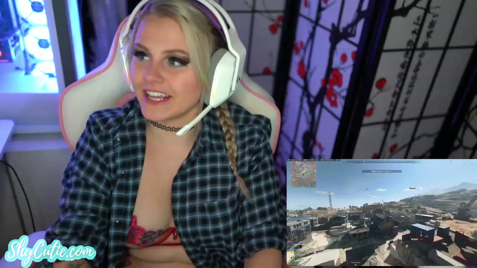 Gallery image thumbnail from ShyCutie's myfreecams stream on, 02/02/2023, 09:01 image 2 of 20