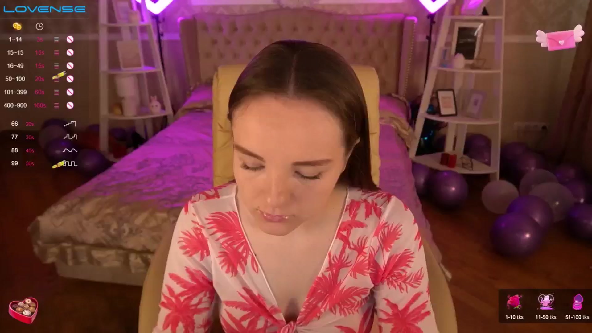 Gallery image thumbnail from ShyFoxyy's myfreecams stream on, 05/05/2024, 11:40 image 20 of 20