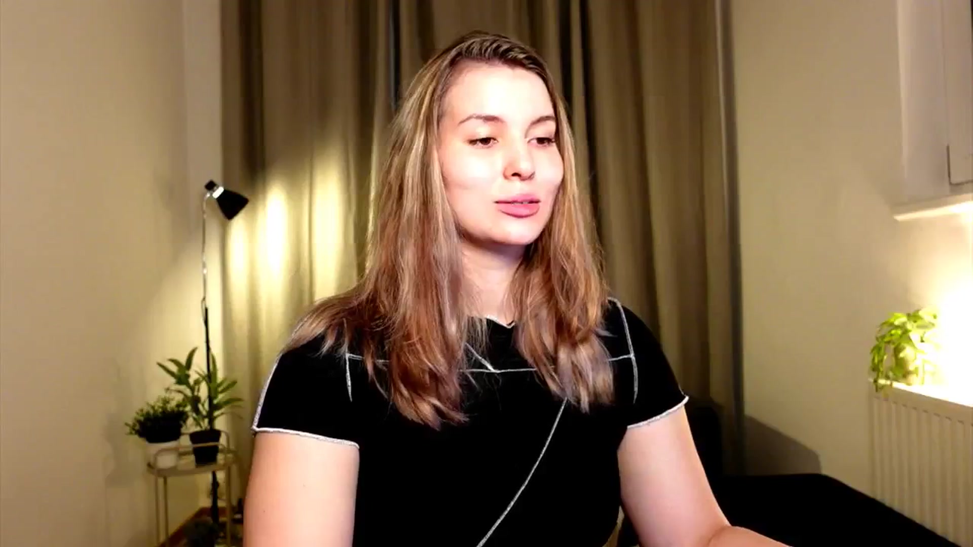 Gallery image thumbnail from ShyHotNerd's myfreecams stream on, 11/26/2024, 16:21 image 17 of 20