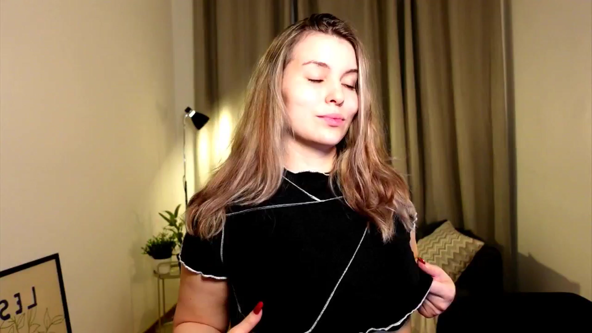 Gallery image thumbnail from ShyHotNerd's myfreecams stream on, 11/26/2024, 19:08 image 2 of 20