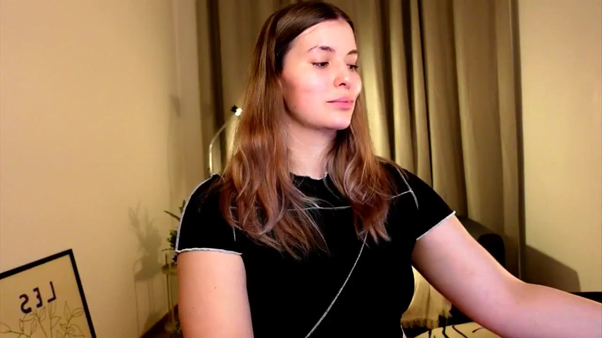Gallery image thumbnail from ShyHotNerd's myfreecams stream on, 01/23/2025, 09:48 image 1 of 20