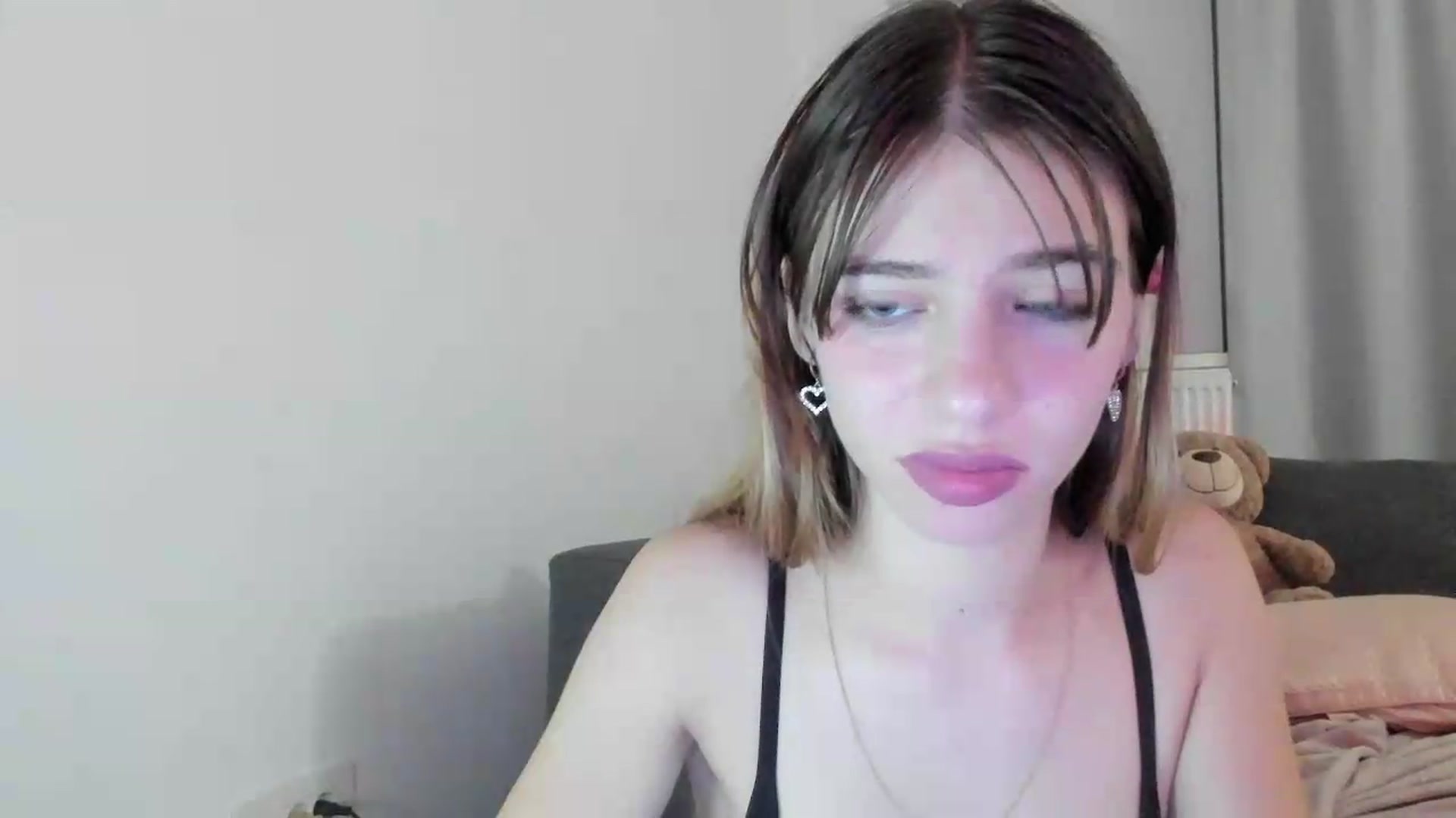 Gallery image thumbnail from ShyLorelay's myfreecams stream on, 08/07/2026, 24:20 image 20 of 20