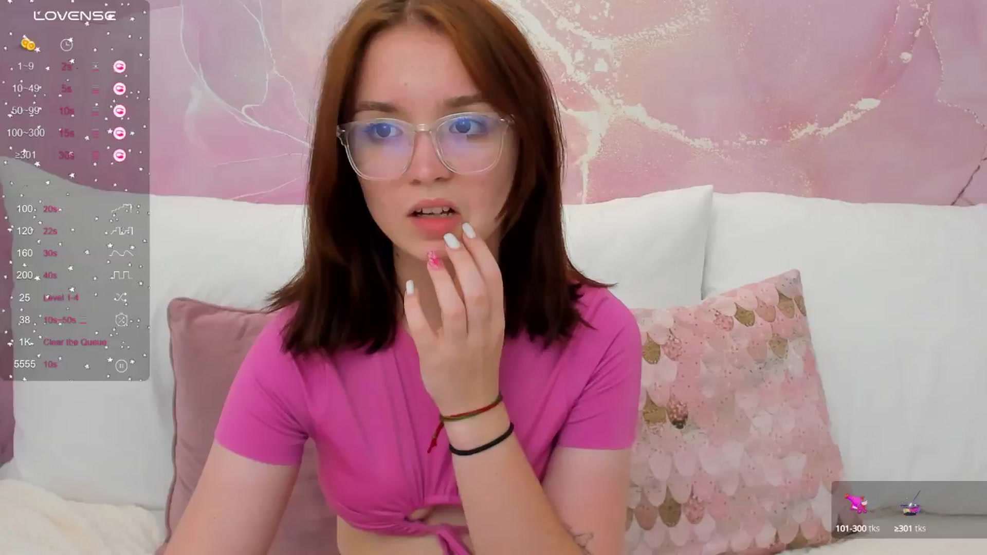 Gallery image thumbnail from ShyOlly's myfreecams stream on, 06/18/2024, 18:01 image 1 of 20