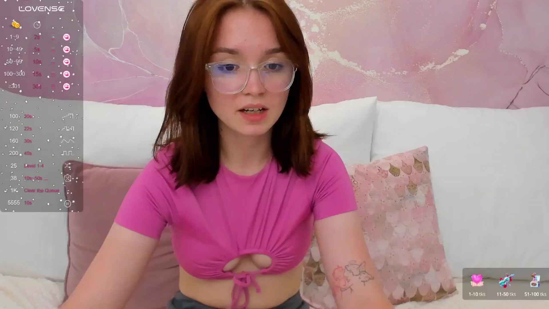 Gallery image thumbnail from ShyOlly's myfreecams stream on, 06/18/2024, 18:41 image 19 of 20