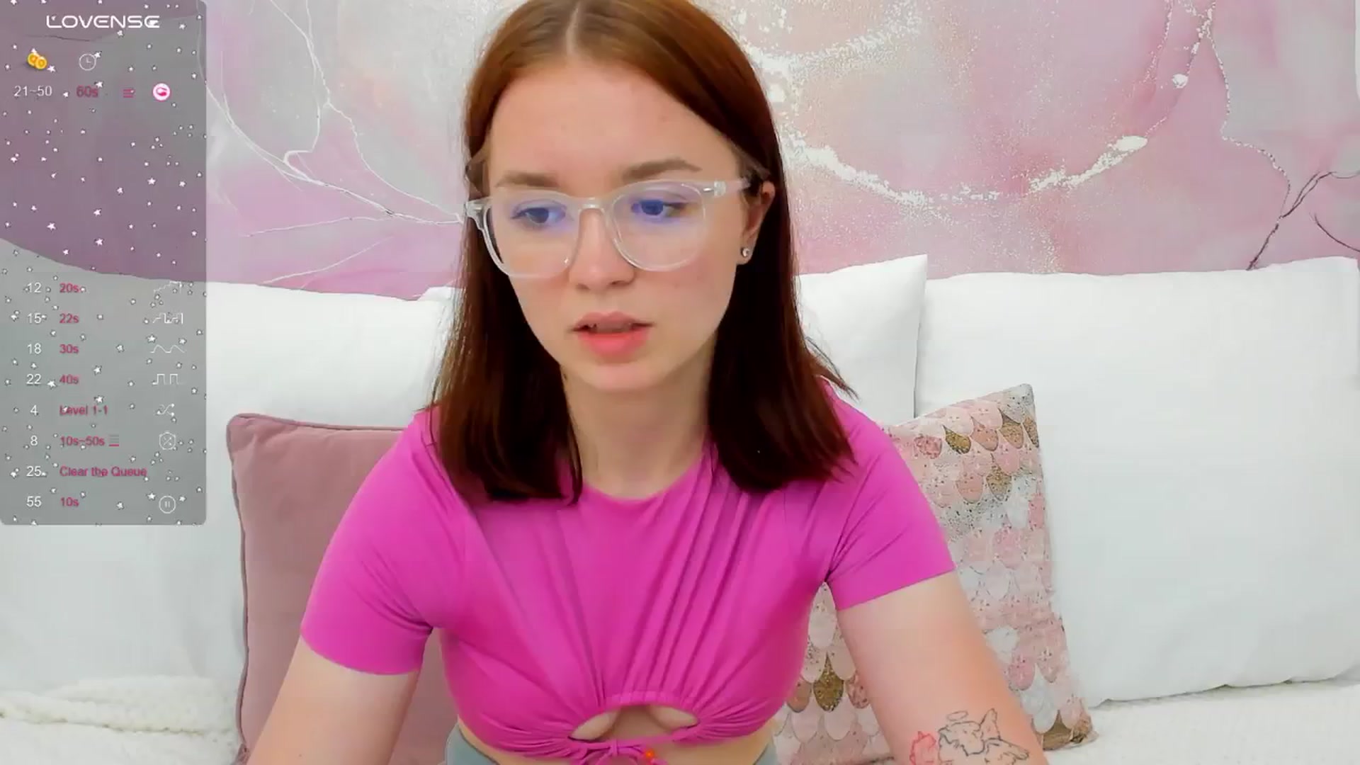 Gallery image thumbnail from ShyOlly's myfreecams stream on, 06/21/2024, 11:48 image 17 of 20