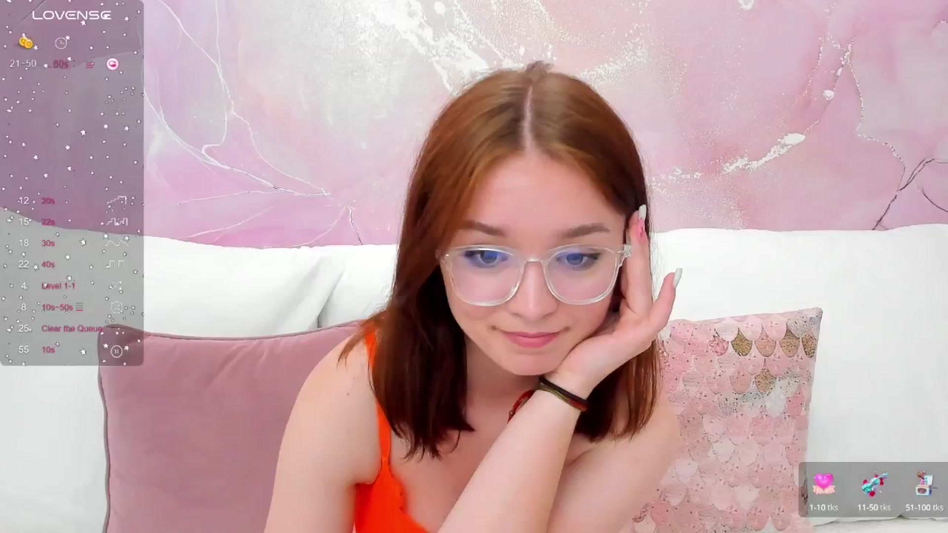 Gallery image thumbnail from ShyOlly's myfreecams stream on, 06/22/2024, 14:06 image 13 of 20