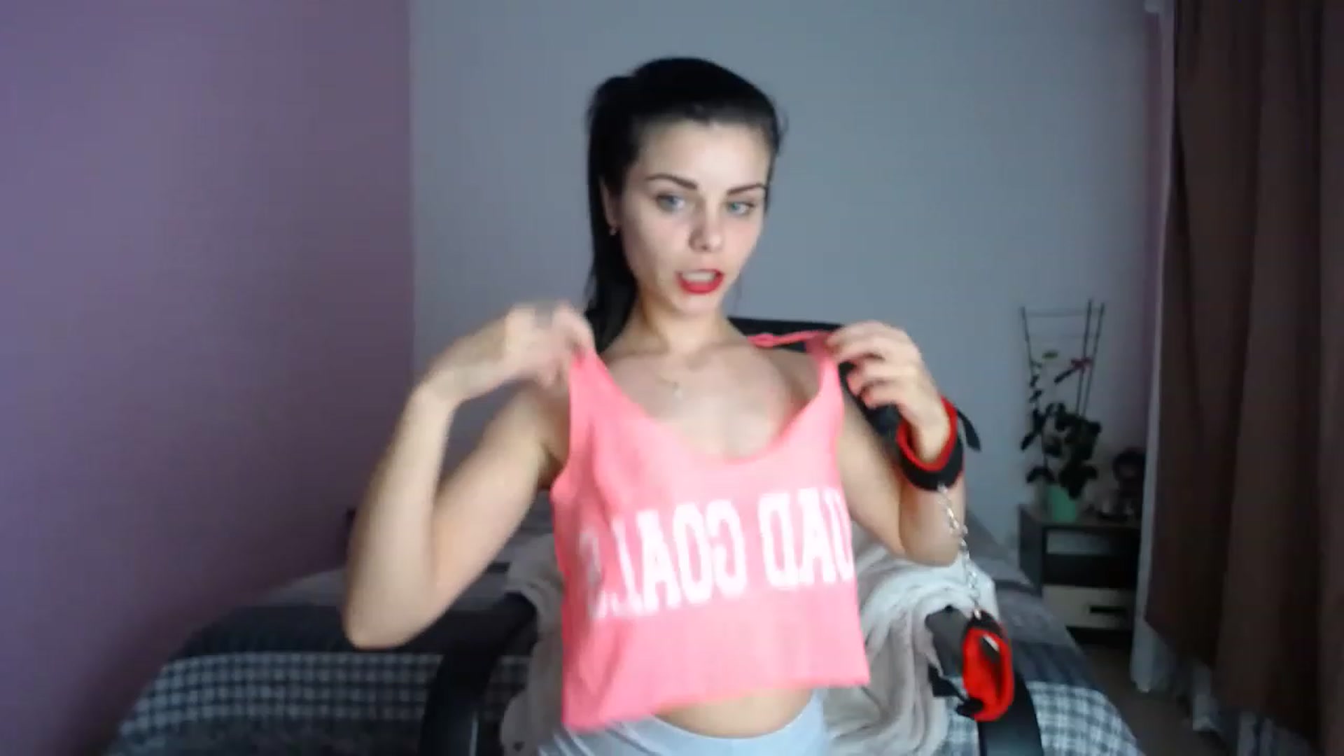 Gallery image thumbnail from Shy_Ada's myfreecams stream on, 11/22/2022, 19:03 image 4 of 20