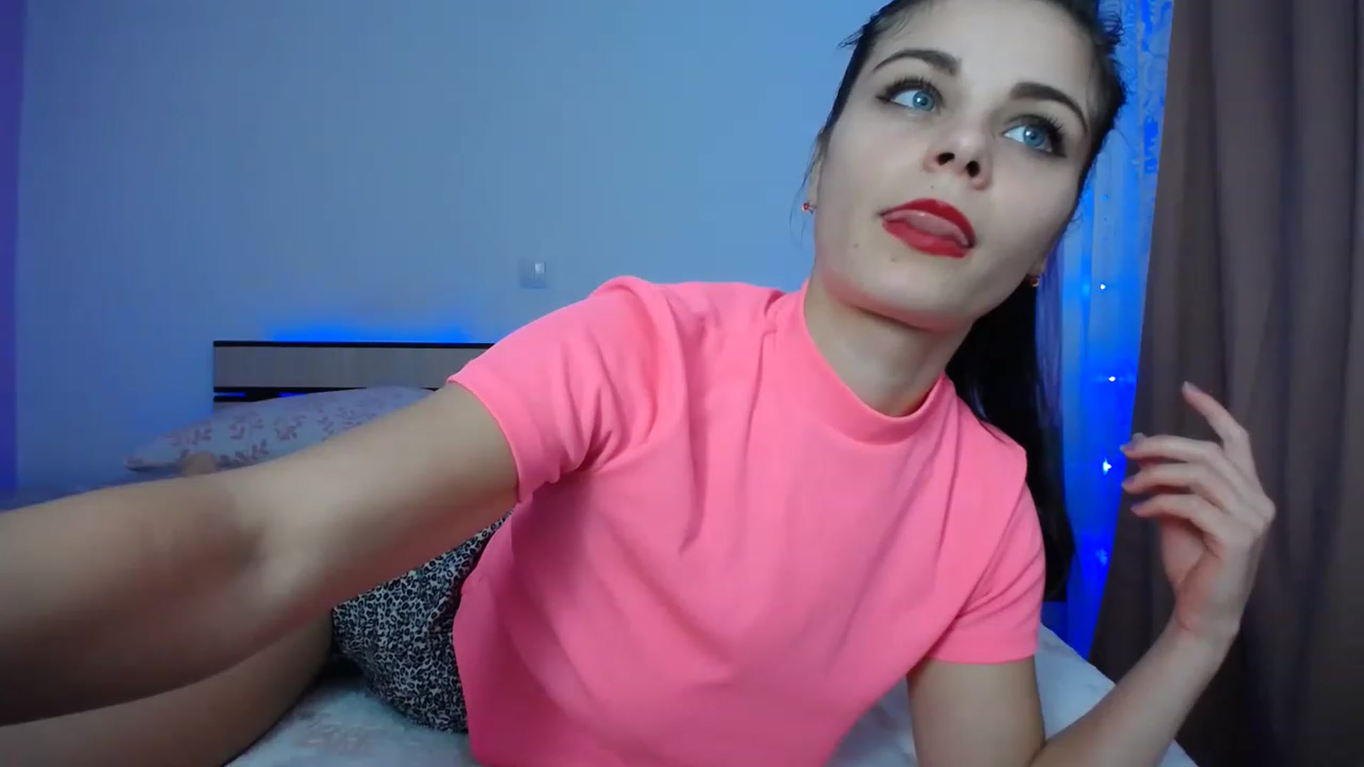 Gallery image thumbnail from Shy_Ada's myfreecams stream on, 12/12/2022, 15:17 image 7 of 20