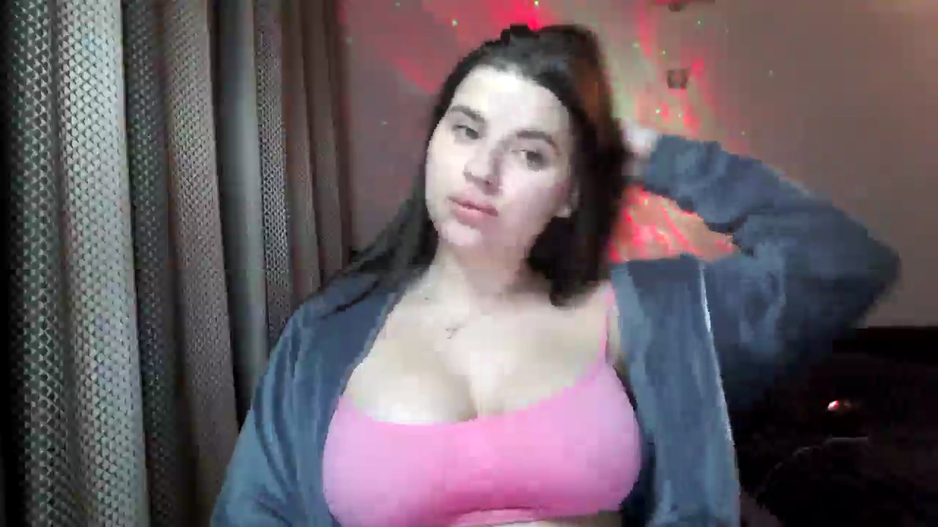 Gallery image thumbnail from Shy_Ann_Ivy's myfreecams stream on, 12/24/2025, 16:13 image 7 of 20