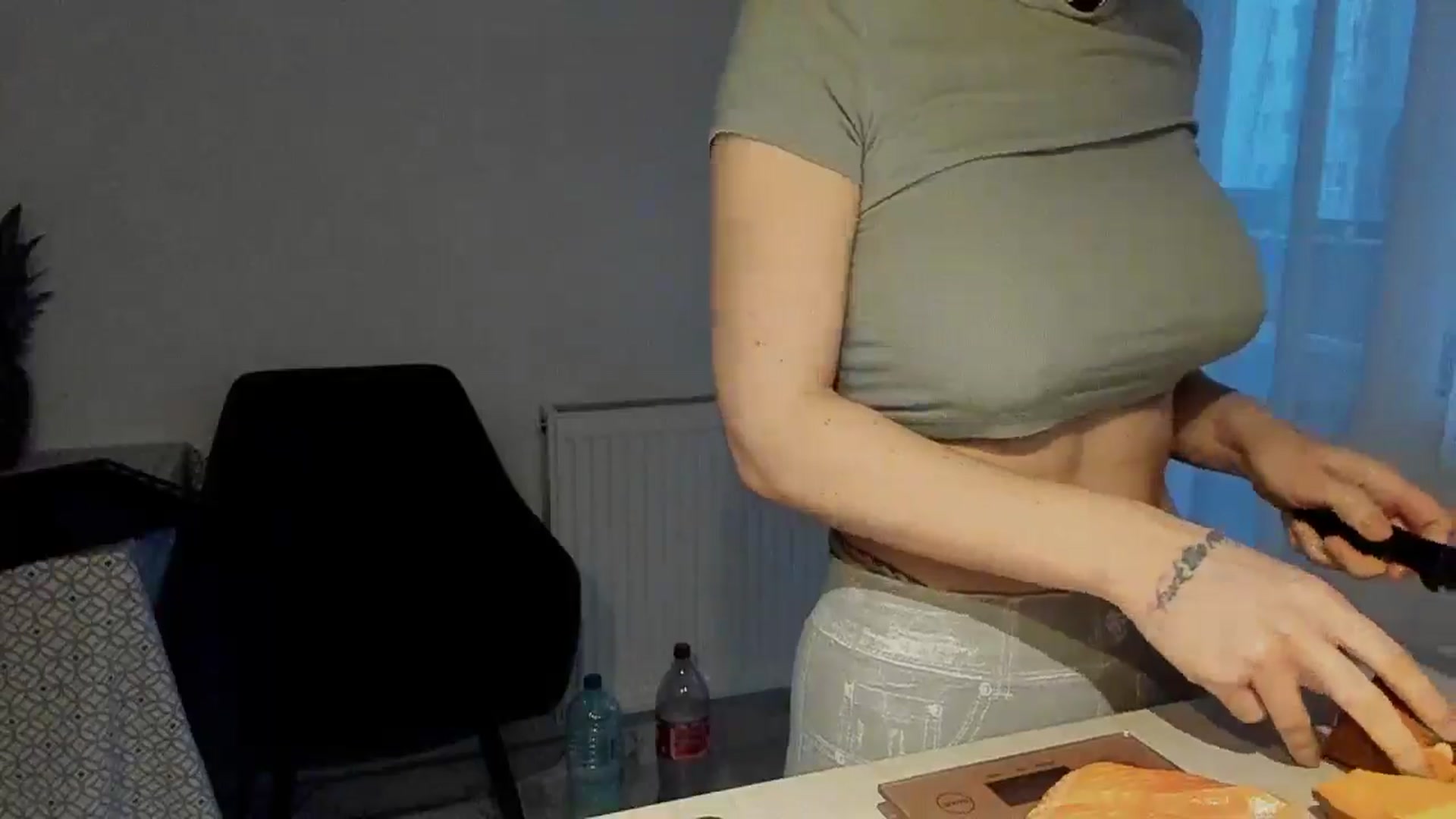 Gallery image thumbnail from Shy_Arwyn's myfreecams stream on, 04/29/2025, 03:23 image 11 of 20