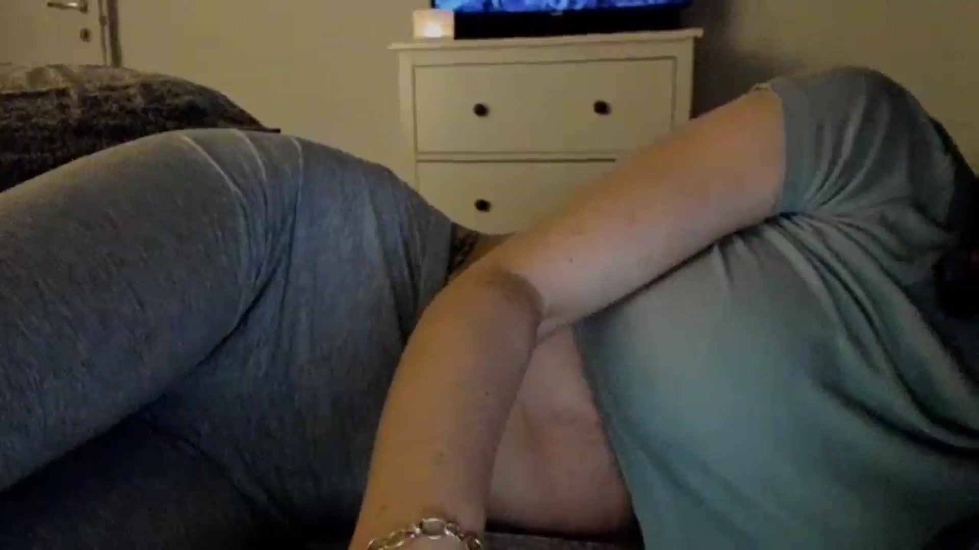 Gallery image thumbnail from Shy_Arwyn's myfreecams stream on, 06/03/2025, 02:08 image 6 of 20