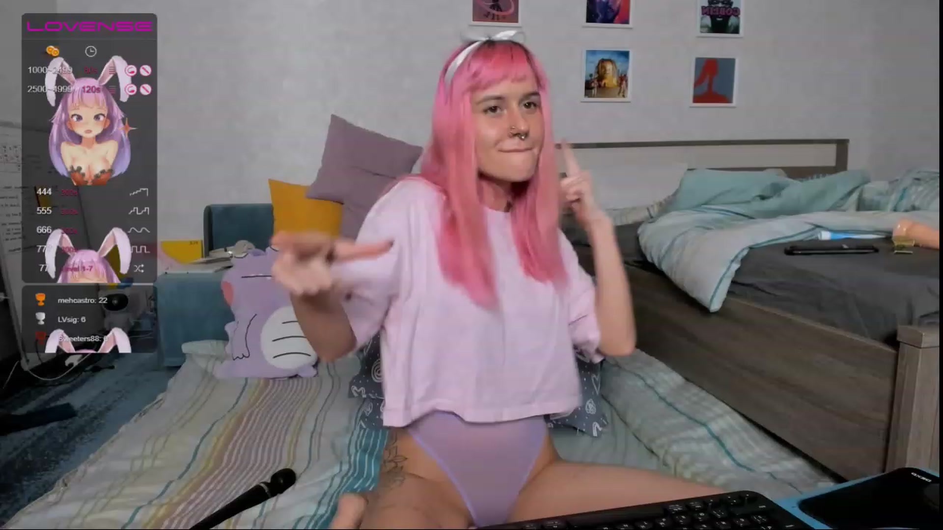 Gallery image thumbnail from Shy_Chloe's myfreecams stream on, 02/12/2023, 20:17 image 19 of 20