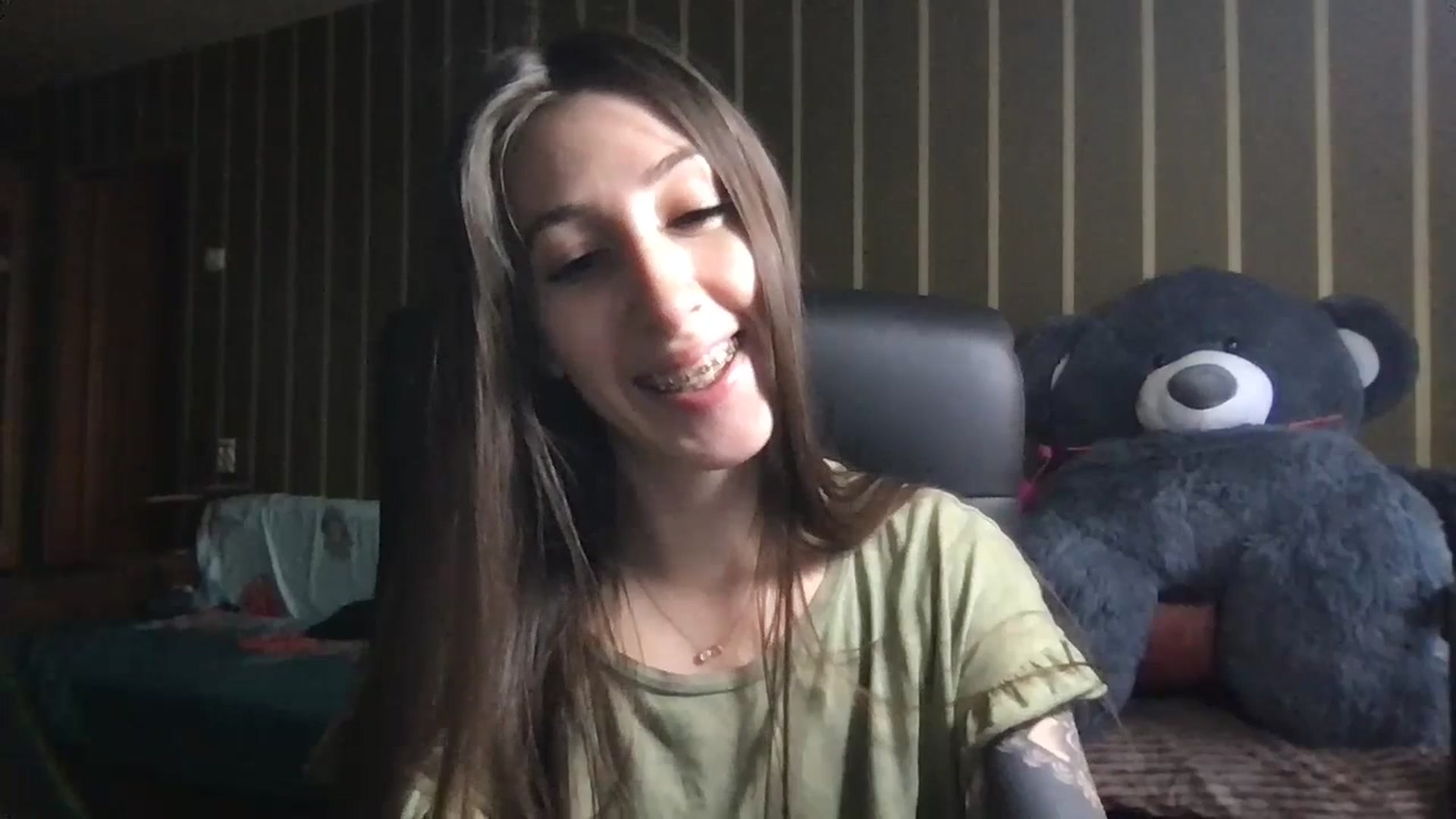 Gallery image thumbnail from Shy_Eva7's myfreecams stream on, 07/17/2023, 11:56 image 10 of 20