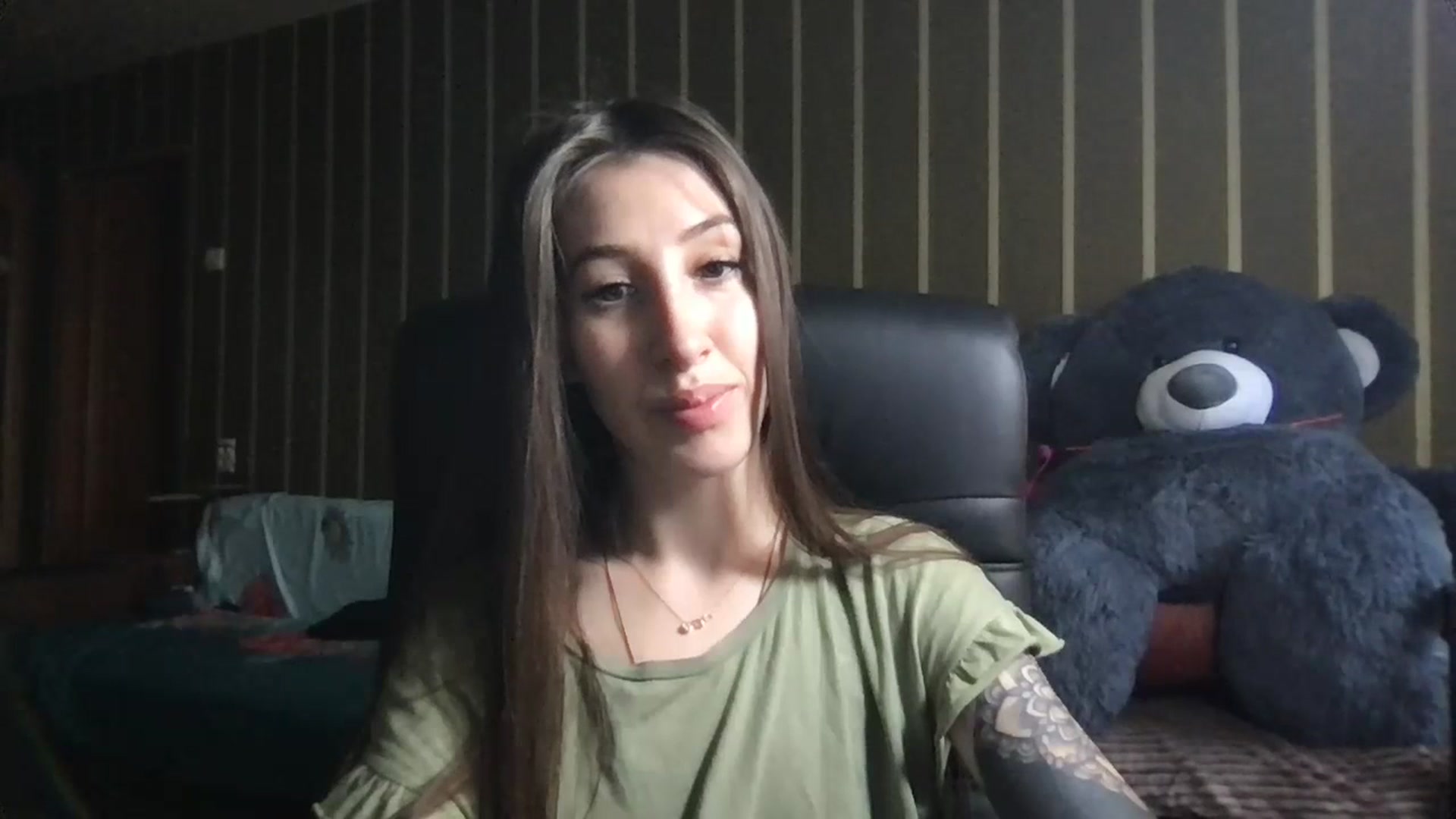 Gallery image thumbnail from Shy_Eva7's myfreecams stream on, 07/17/2023, 11:56 image 2 of 20