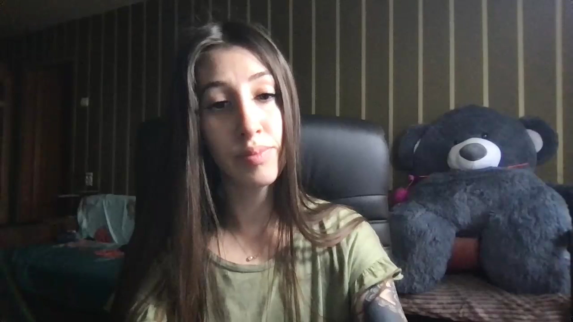 Gallery image thumbnail from Shy_Eva7's myfreecams stream on, 07/17/2023, 11:56 image 15 of 20