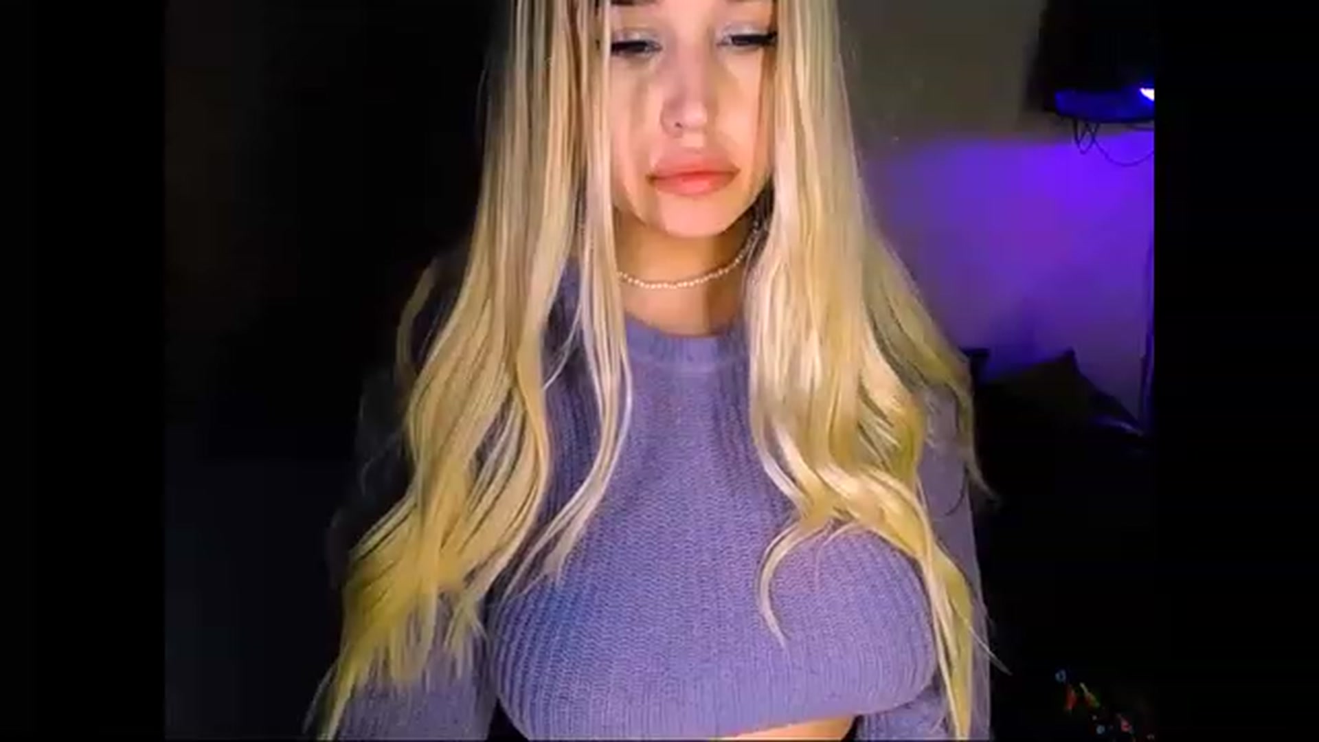 Gallery image thumbnail from Shy_Girll_'s myfreecams stream on, 11/29/2022, 11:54 image 3 of 20