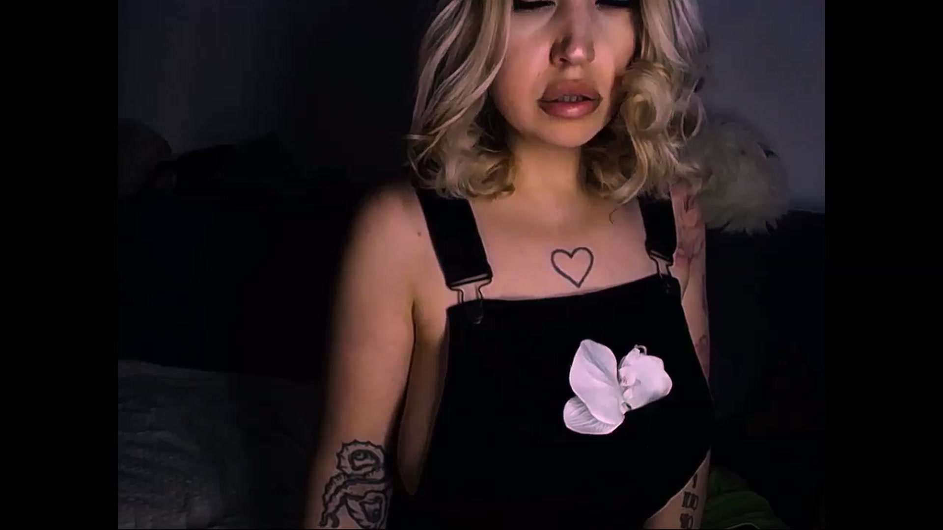 Gallery image thumbnail from Shy_Girll_'s myfreecams stream on, 02/16/2025, 13:29 image 10 of 20