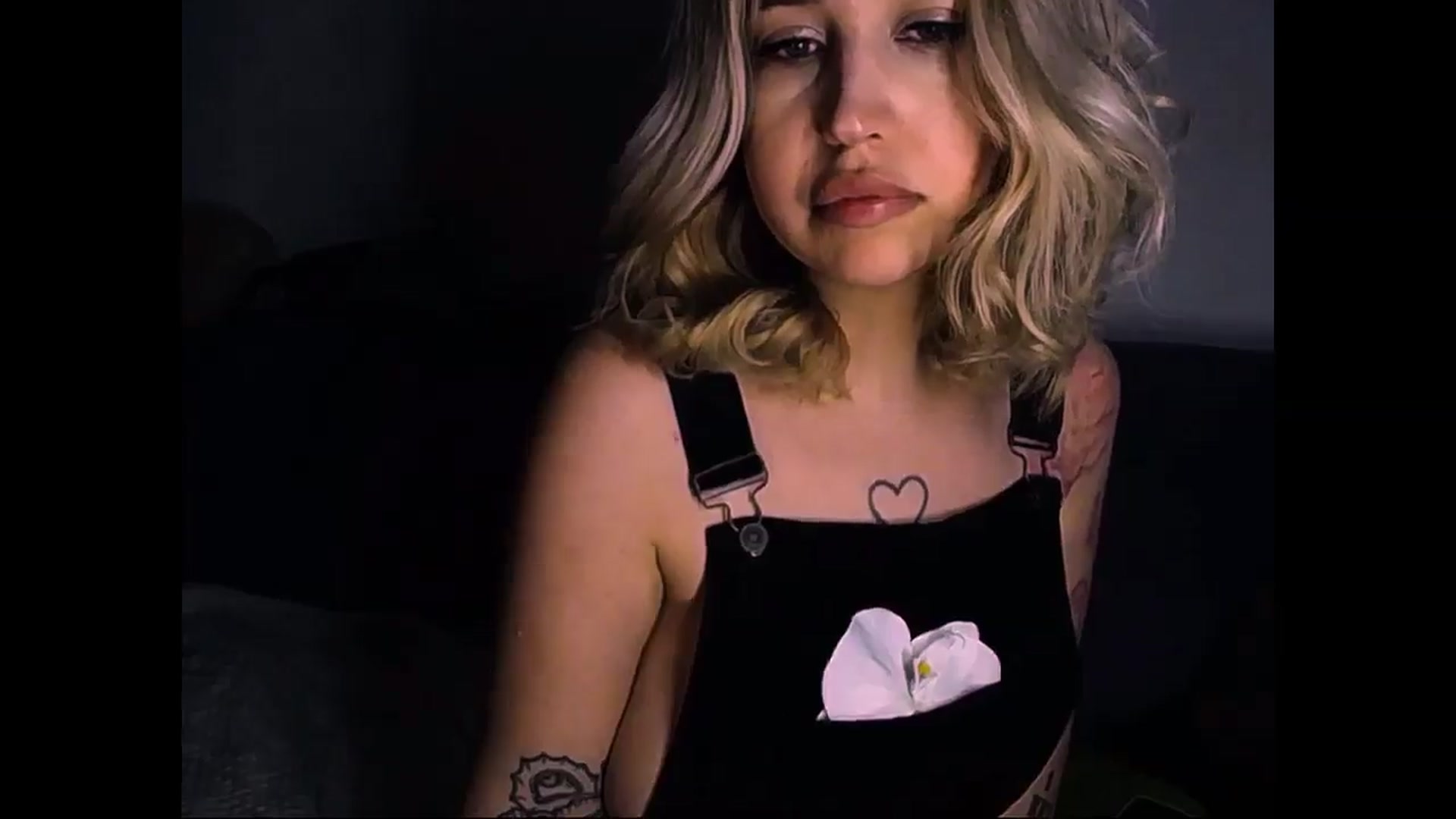 Gallery image thumbnail from Shy_Girll_'s myfreecams stream on, 02/16/2025, 14:02 image 13 of 20