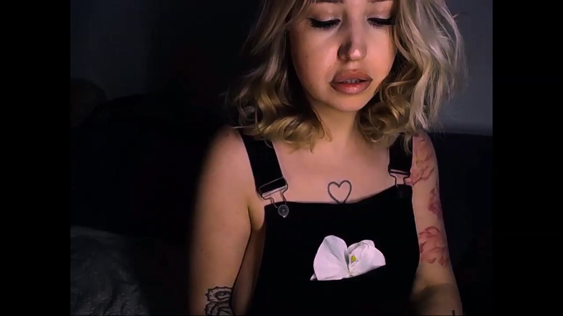 Gallery image thumbnail from Shy_Girll_'s myfreecams stream on, 02/16/2025, 14:02 image 14 of 20
