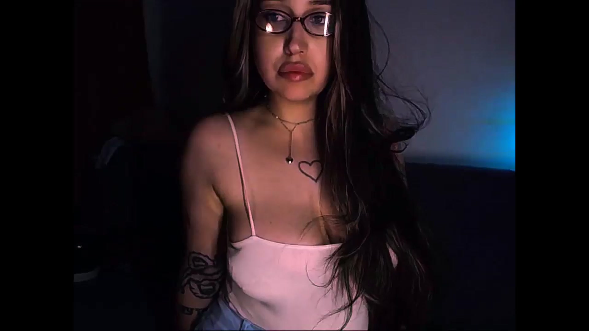 Gallery image thumbnail from Shy_Girll_'s myfreecams stream on, 04/20/2025, 11:47 image 8 of 20