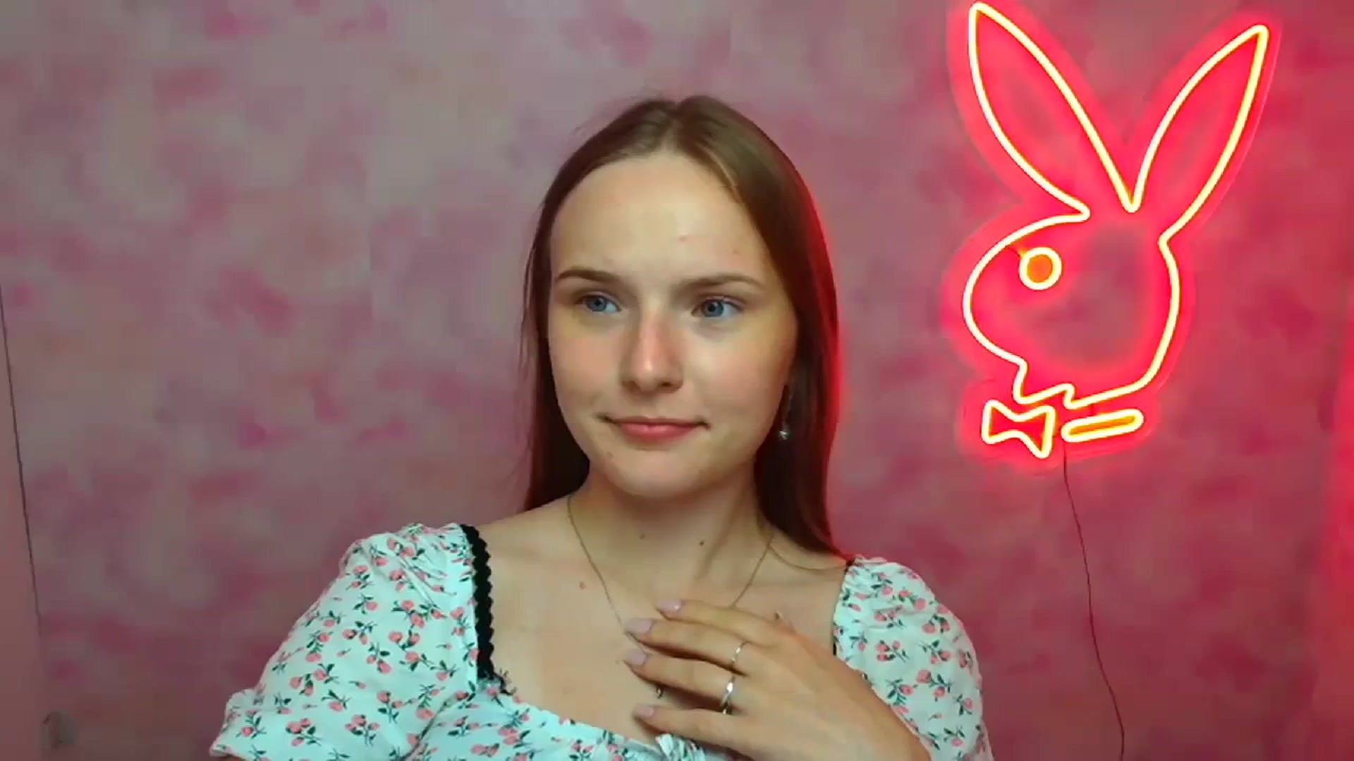 Gallery image thumbnail from Shy_Melany's myfreecams stream on, 08/25/2023, 04:36 image 14 of 20