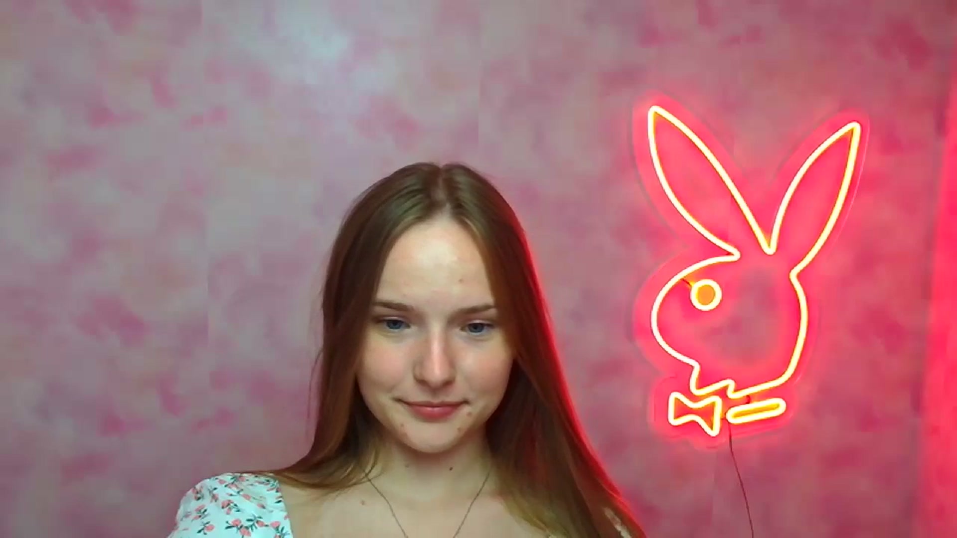 Gallery image thumbnail from Shy_Melany's myfreecams stream on, 09/01/2023, 22:31 image 9 of 20