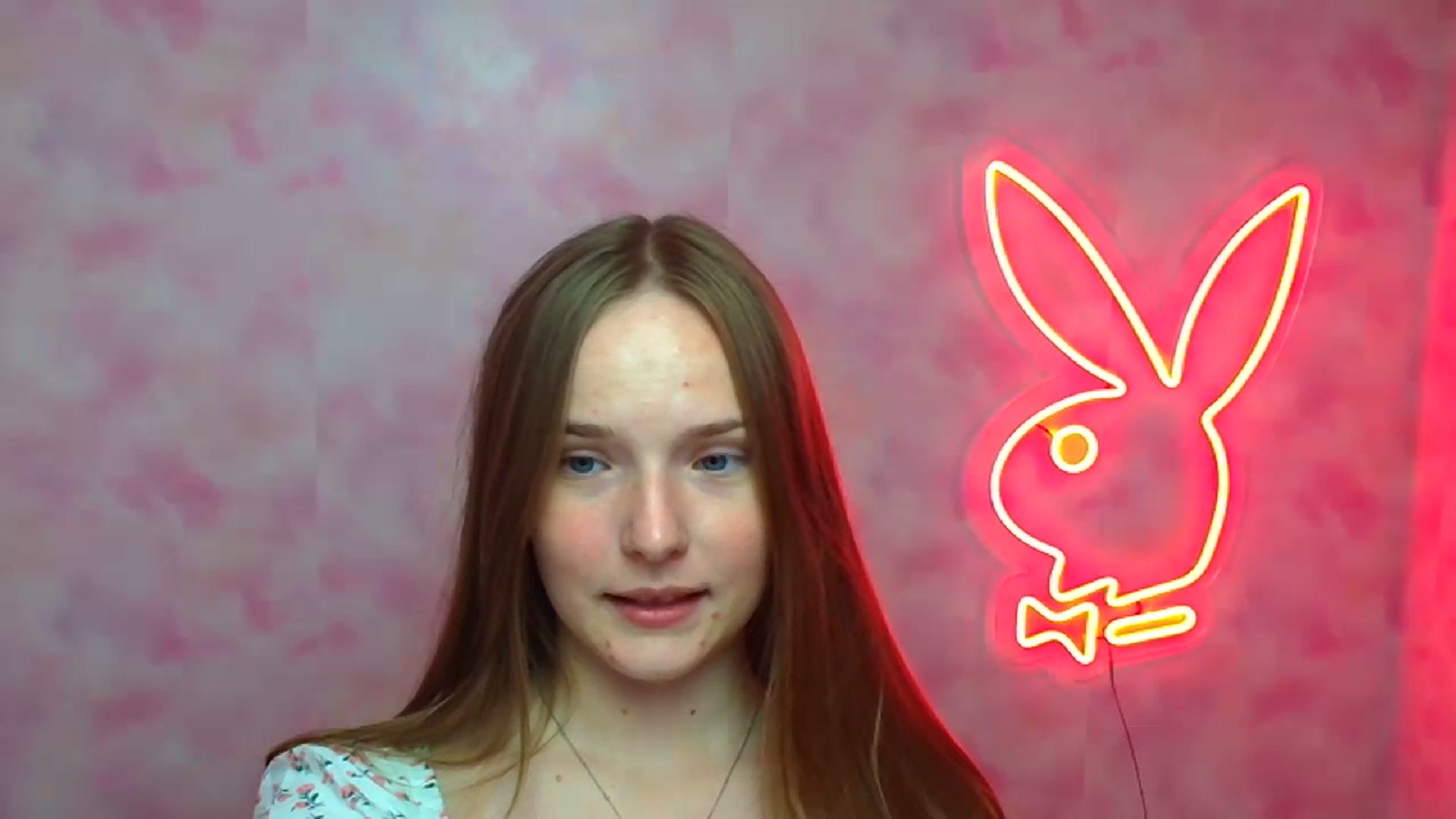 Gallery image thumbnail from Shy_Melany's myfreecams stream on, 09/01/2023, 22:31 image 2 of 20