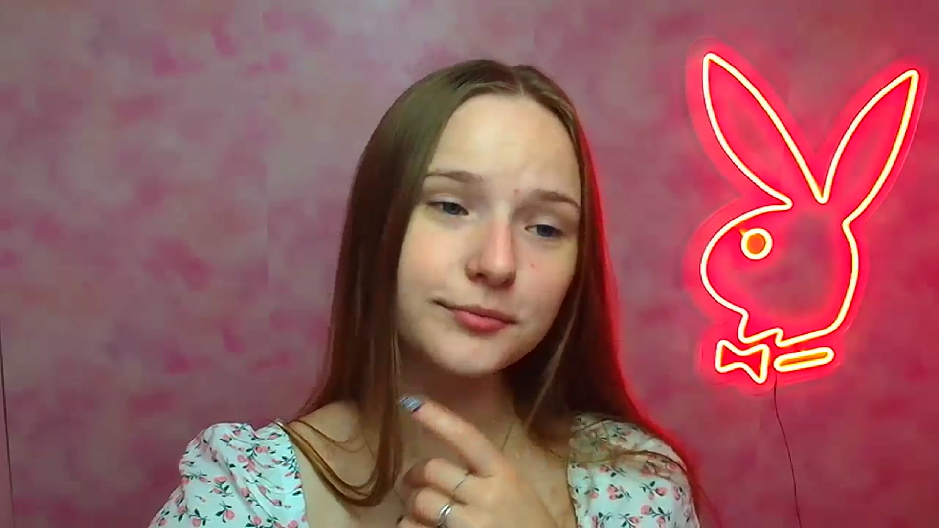 Gallery image thumbnail from Shy_Melany's myfreecams stream on, 09/14/2023, 10:47 image 8 of 20
