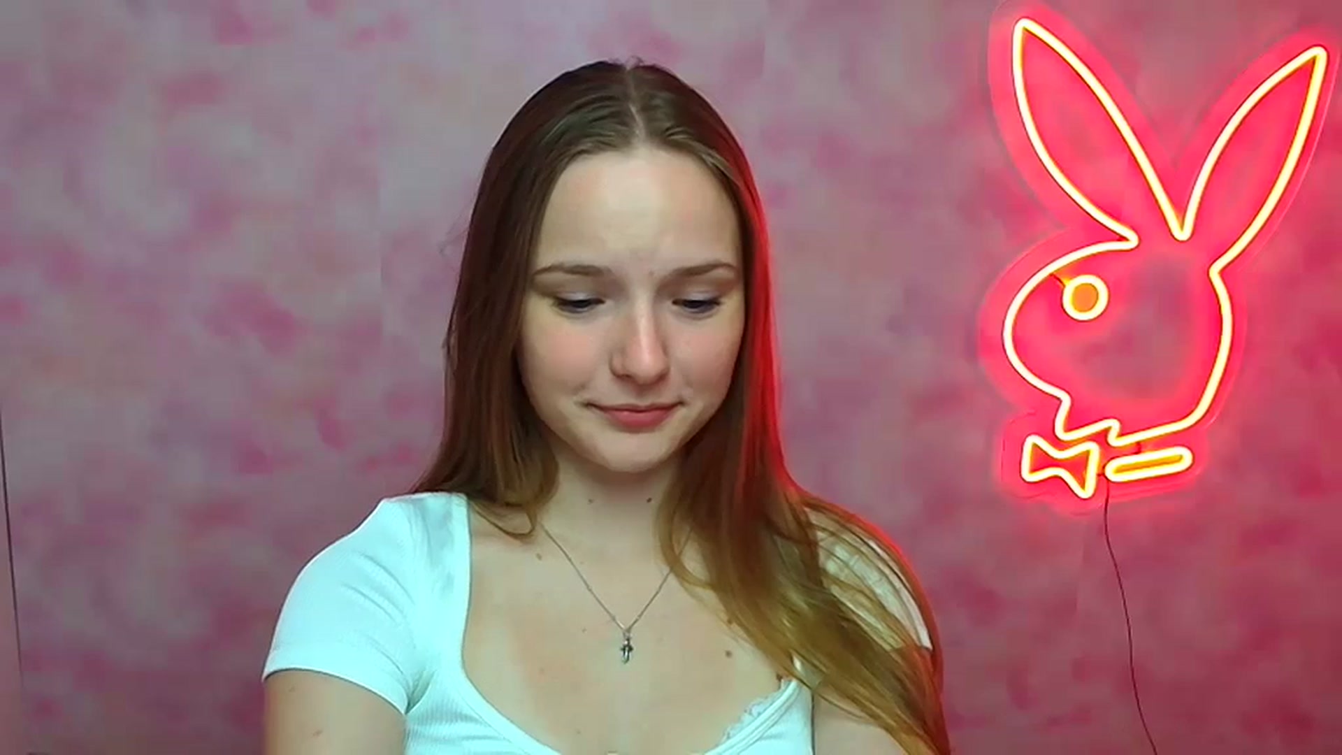 Gallery image thumbnail from Shy_Melany's myfreecams stream on, 09/19/2023, 07:37 image 9 of 20