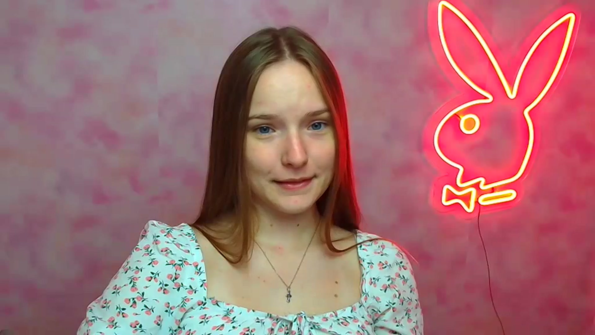 Gallery image thumbnail from Shy_Melany's myfreecams stream on, 09/25/2023, 12:05 image 17 of 20