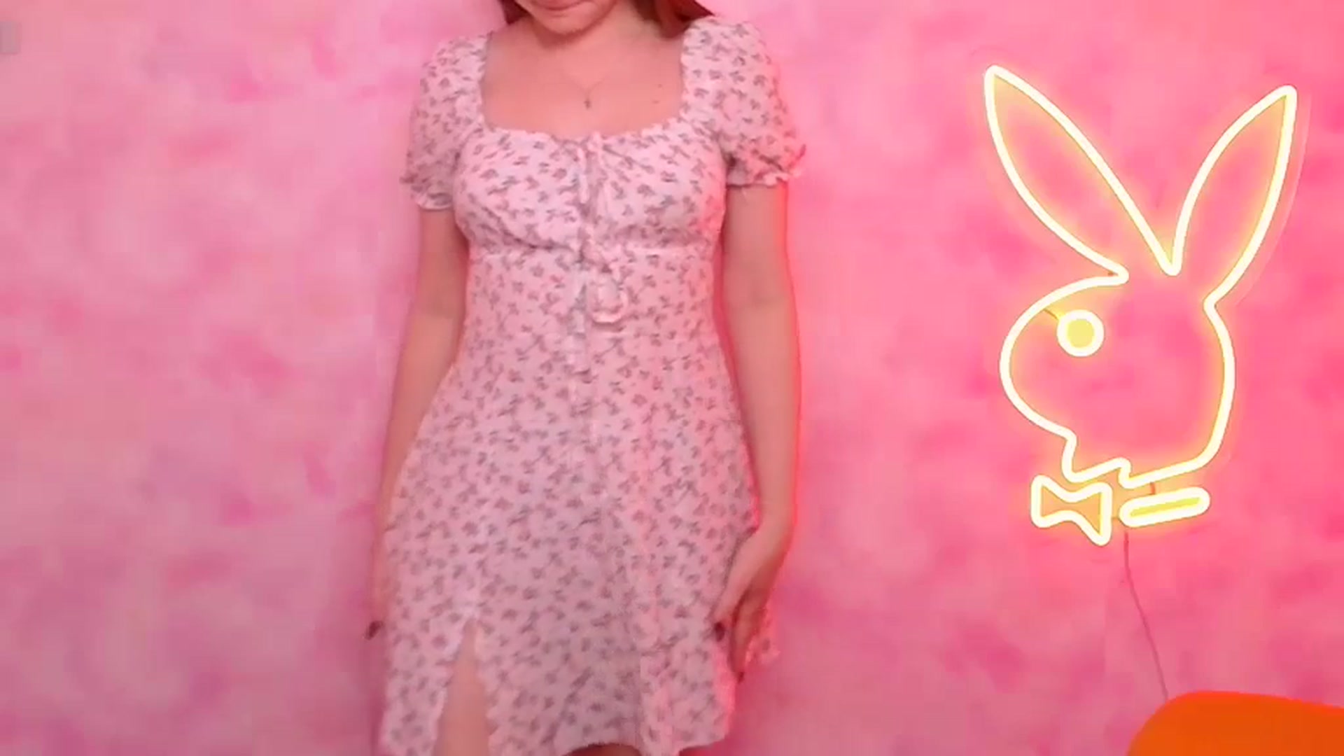 Gallery image thumbnail from Shy_Melany's myfreecams stream on, 10/18/2023, 20:34 image 20 of 20