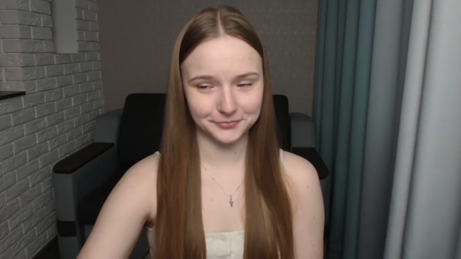 Gallery image thumbnail from Shy_Melany's myfreecams stream on, 03/07/2024, 14:25 image 4 of 20