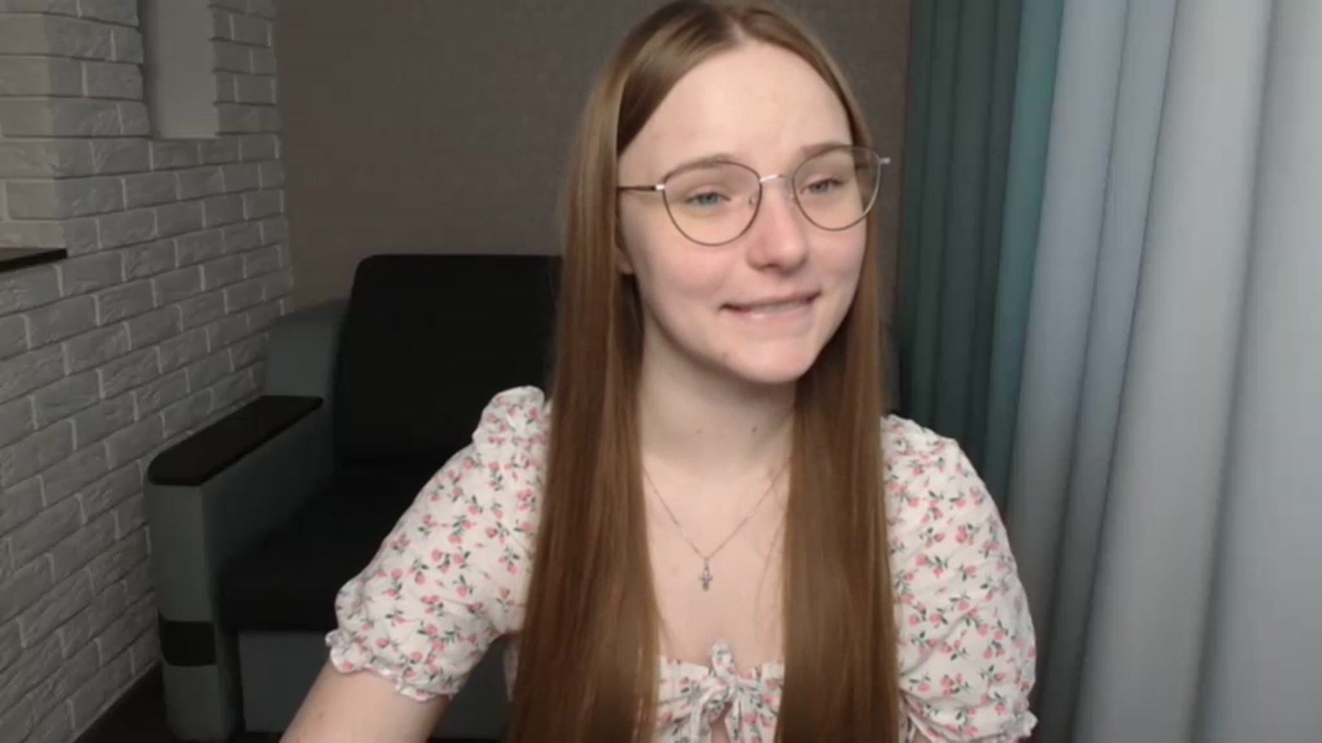 Gallery image thumbnail from Shy_Melany's myfreecams stream on, 03/11/2024, 12:23 image 6 of 20