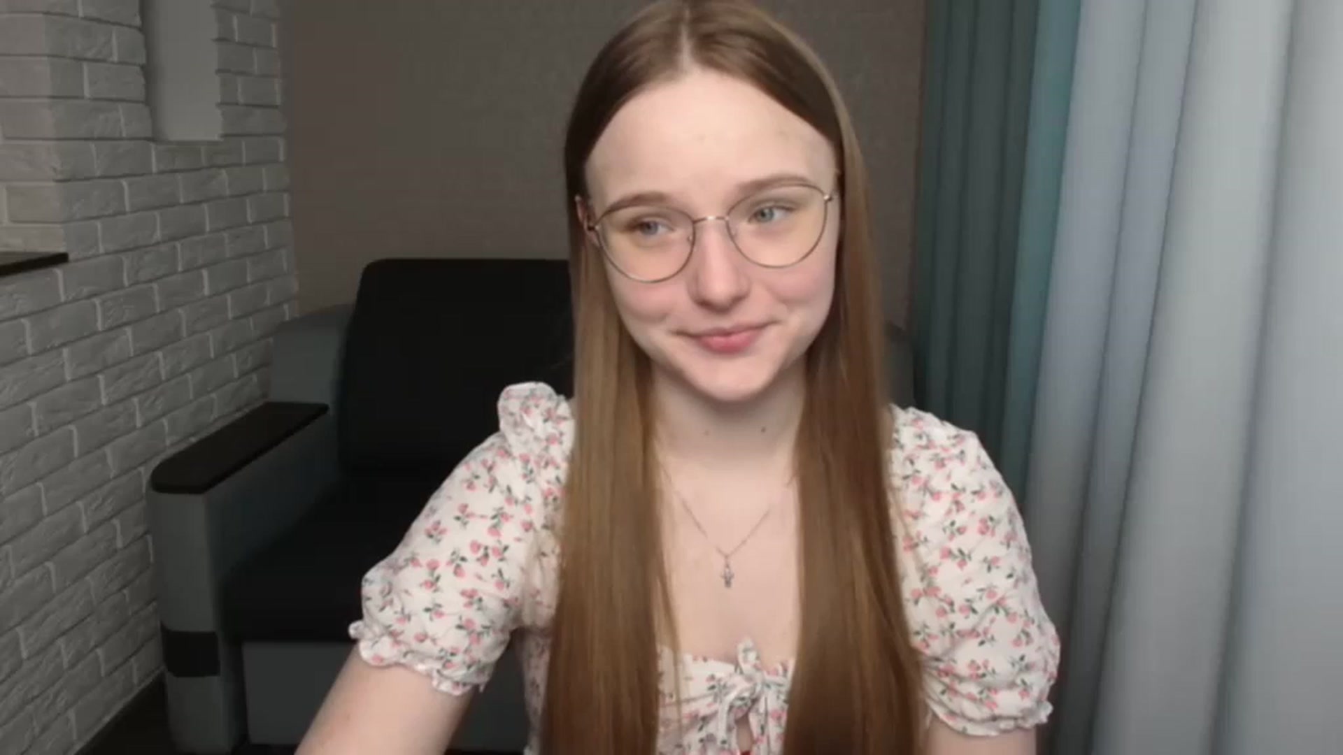 Gallery image thumbnail from Shy_Melany's myfreecams stream on, 03/11/2024, 12:23 image 17 of 20