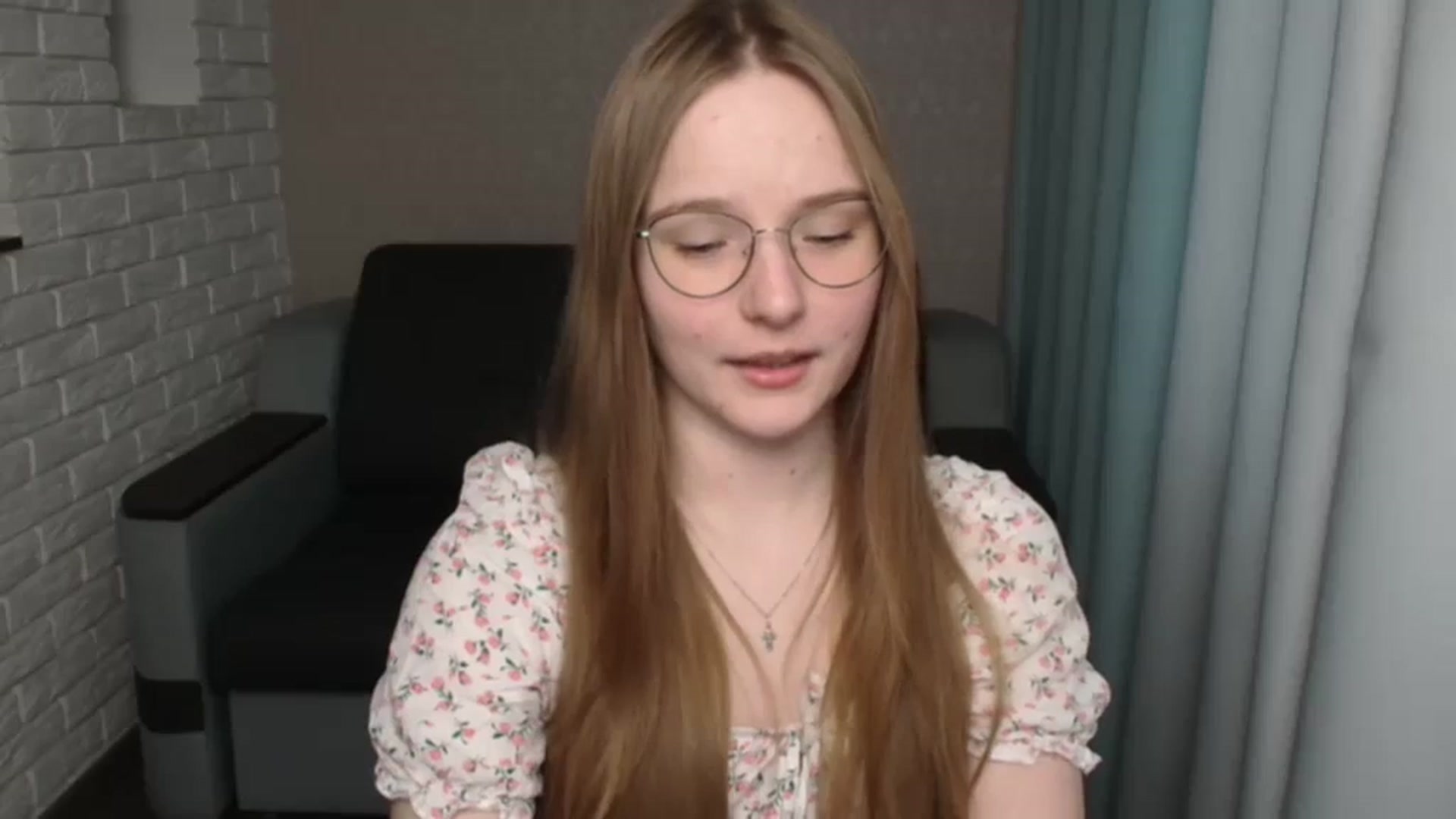 Gallery image thumbnail from Shy_Melany's myfreecams stream on, 03/19/2024, 13:54 image 13 of 20