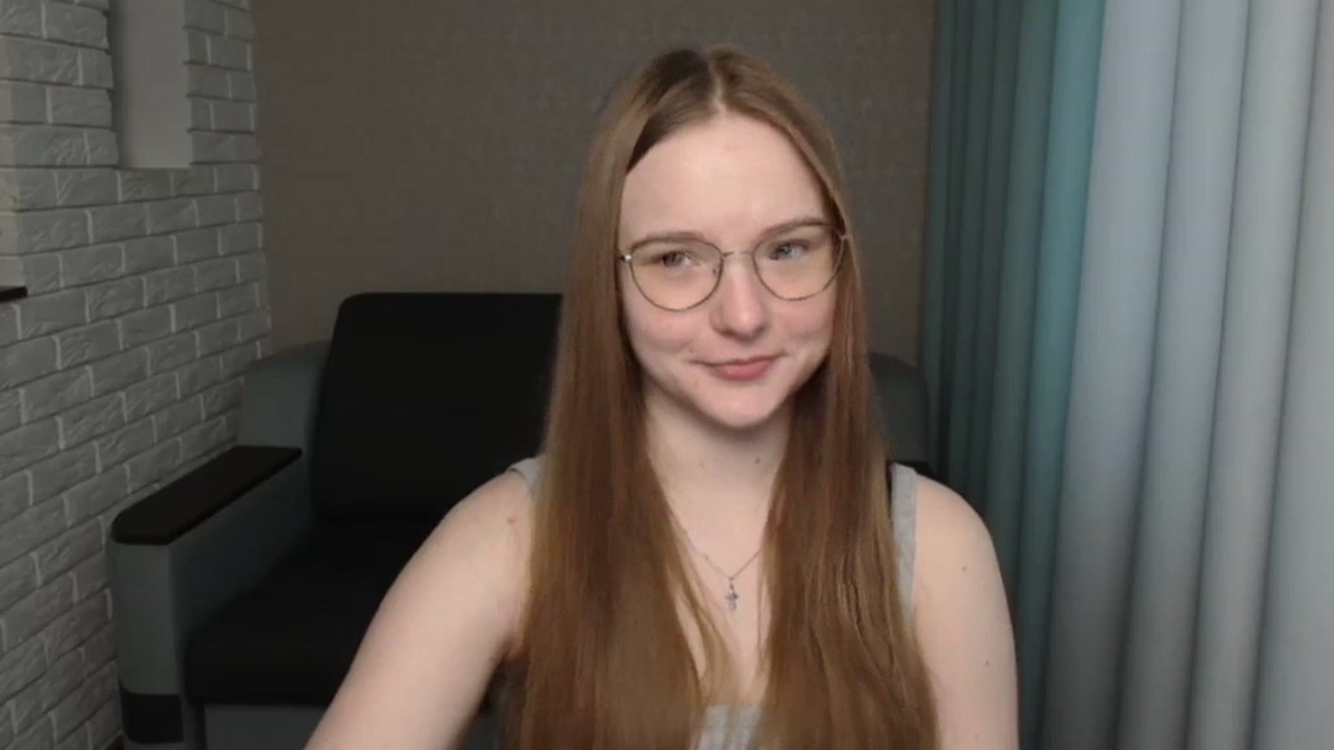 Gallery image thumbnail from Shy_Melany's myfreecams stream on, 04/10/2024, 09:50 image 16 of 20