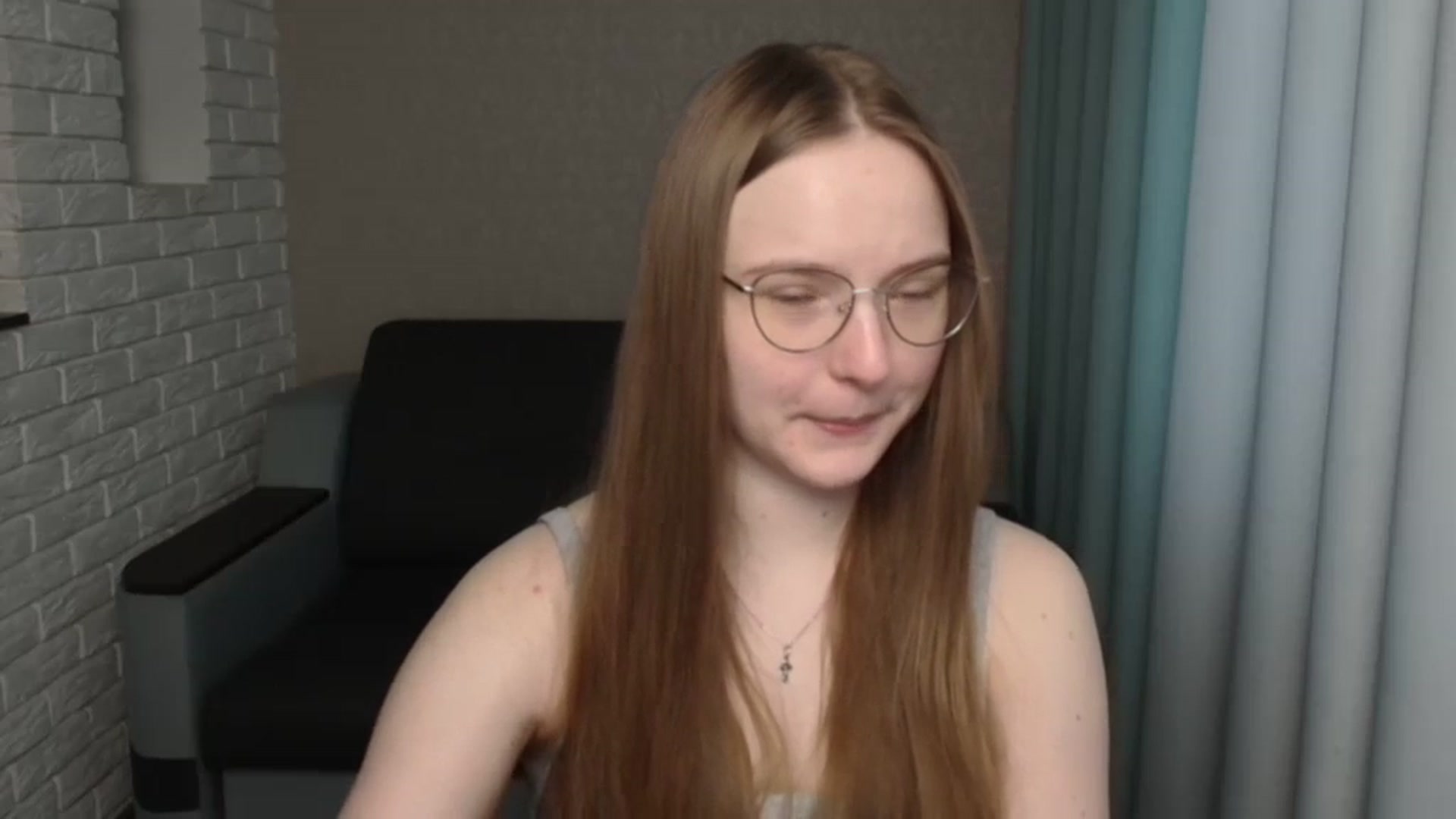 Gallery image thumbnail from Shy_Melany's myfreecams stream on, 04/10/2024, 09:50 image 17 of 20