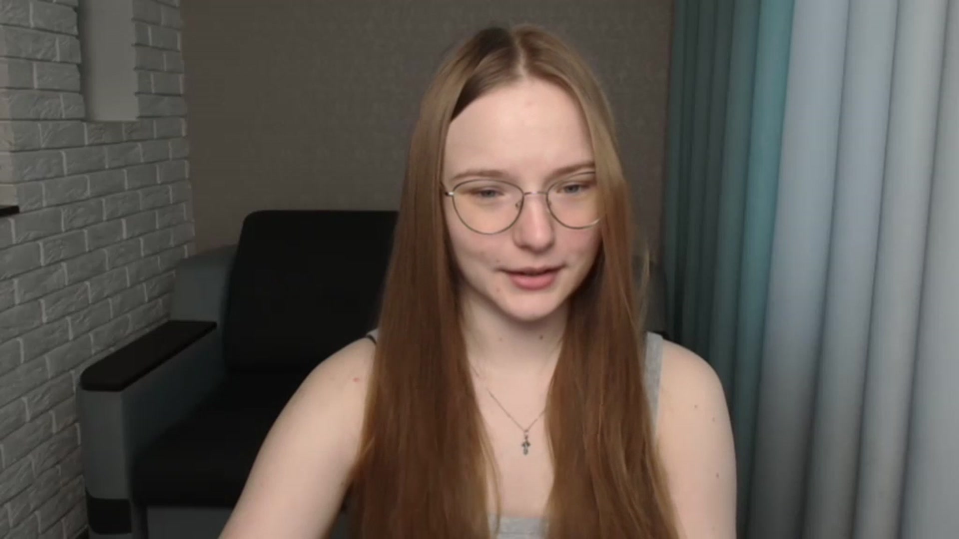 Gallery image thumbnail from Shy_Melany's myfreecams stream on, 04/10/2024, 09:50 image 4 of 20