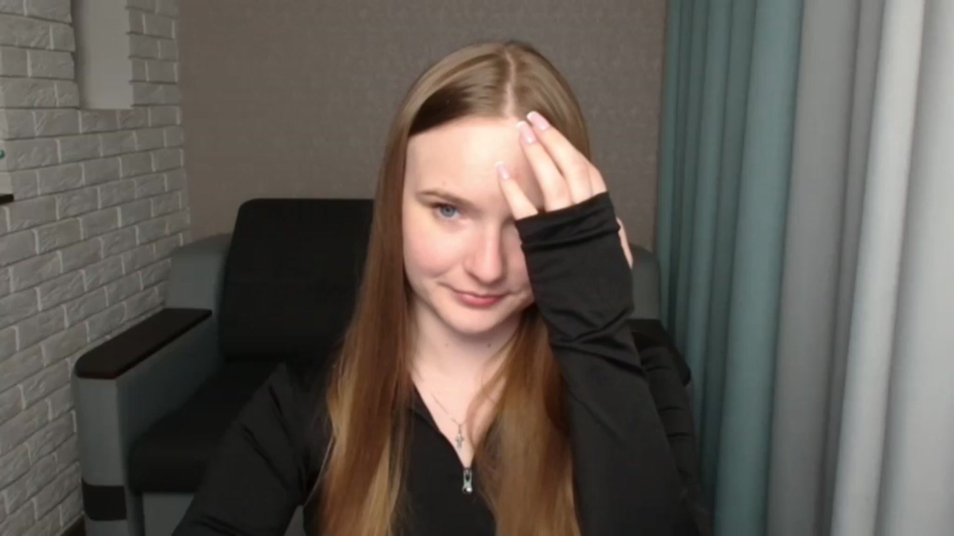 Gallery image thumbnail from Shy_Melany's myfreecams stream on, 05/04/2024, 20:18 image 15 of 20