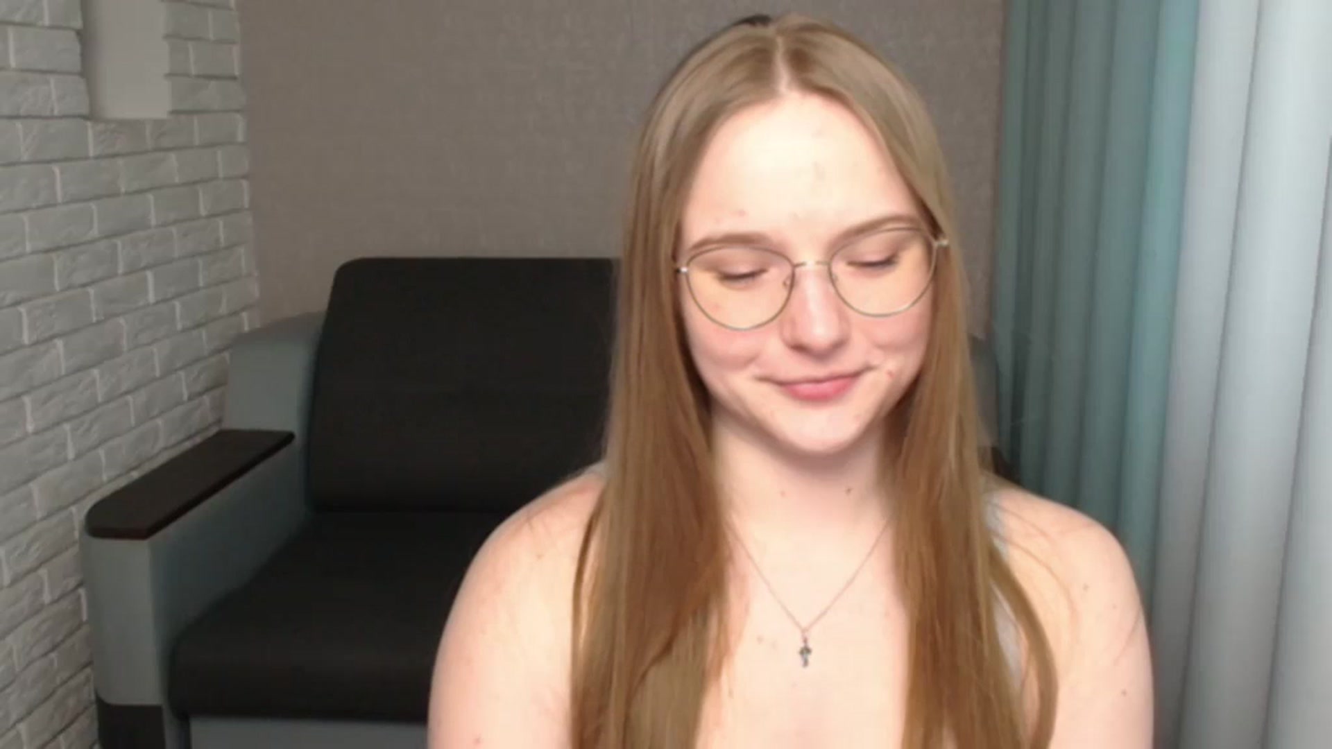 Gallery image thumbnail from Shy_Melany's myfreecams stream on, 05/10/2024, 14:46 image 2 of 20