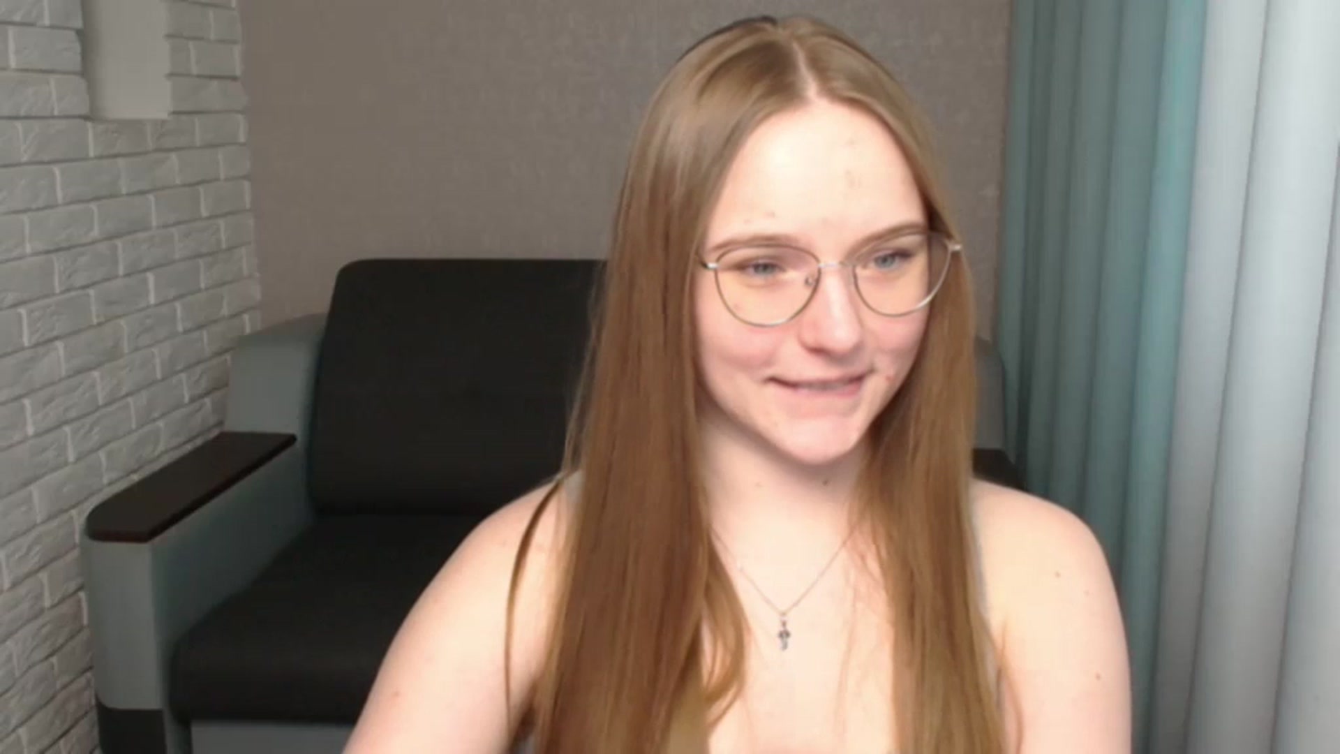Gallery image thumbnail from Shy_Melany's myfreecams stream on, 05/10/2024, 14:46 image 19 of 20