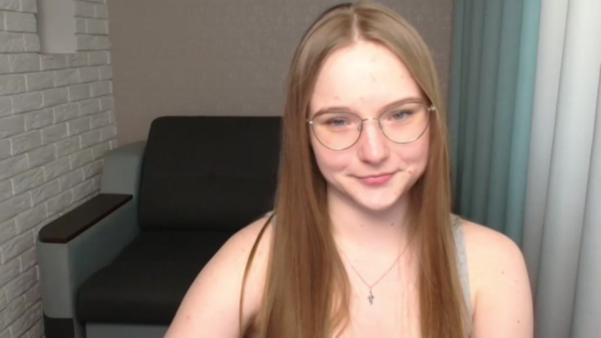 Gallery image thumbnail from Shy_Melany's myfreecams stream on, 05/10/2024, 14:46 image 17 of 20