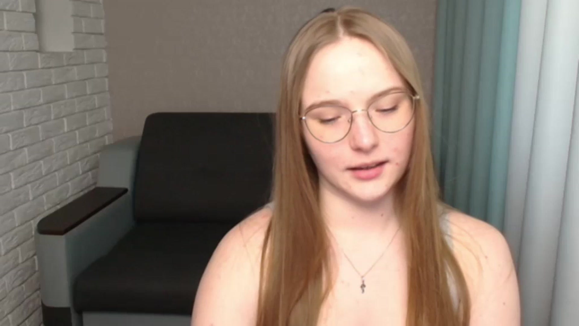 Gallery image thumbnail from Shy_Melany's myfreecams stream on, 05/10/2024, 14:46 image 3 of 20