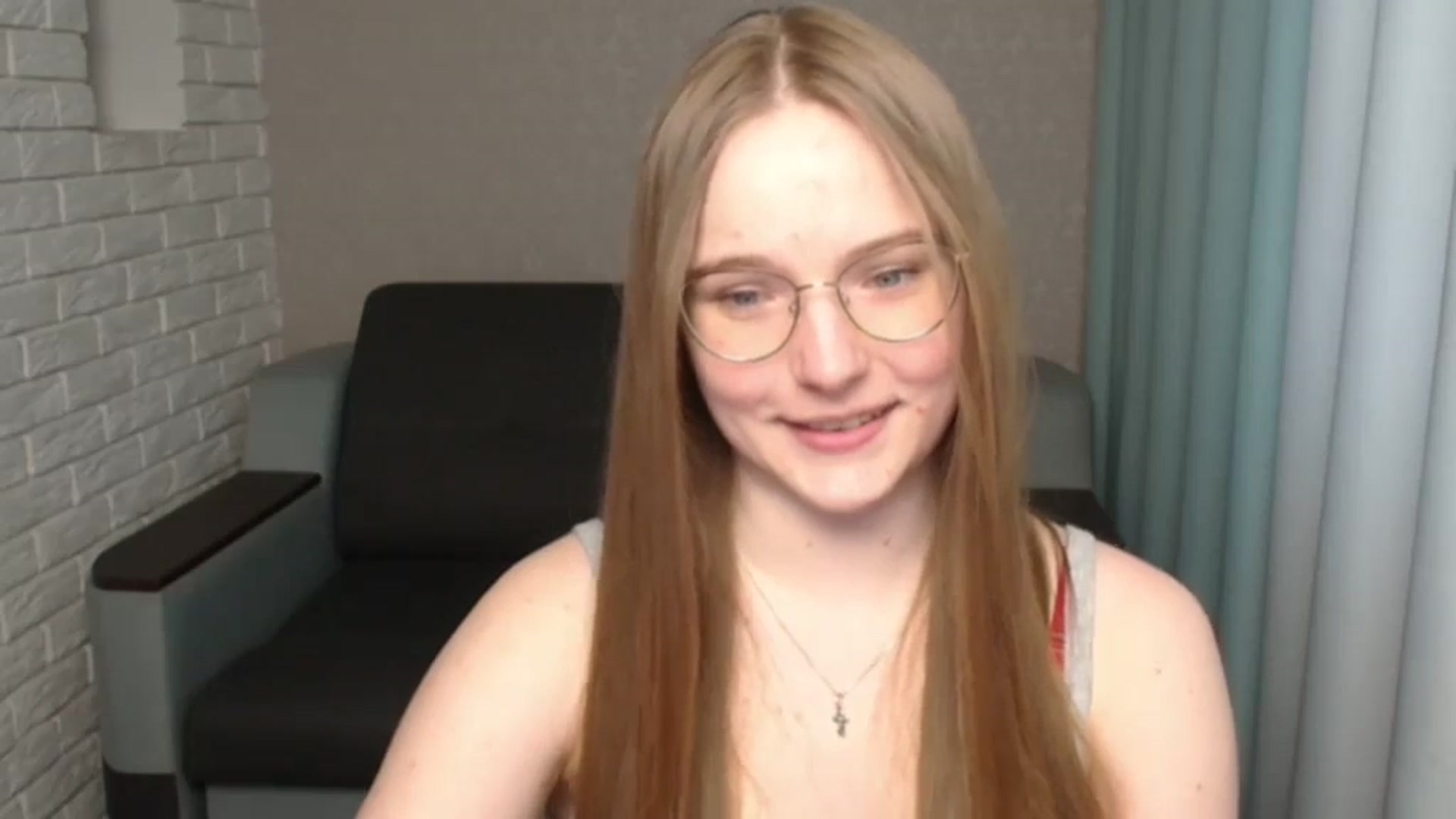 Gallery image thumbnail from Shy_Melany's myfreecams stream on, 05/10/2024, 16:31 image 2 of 20